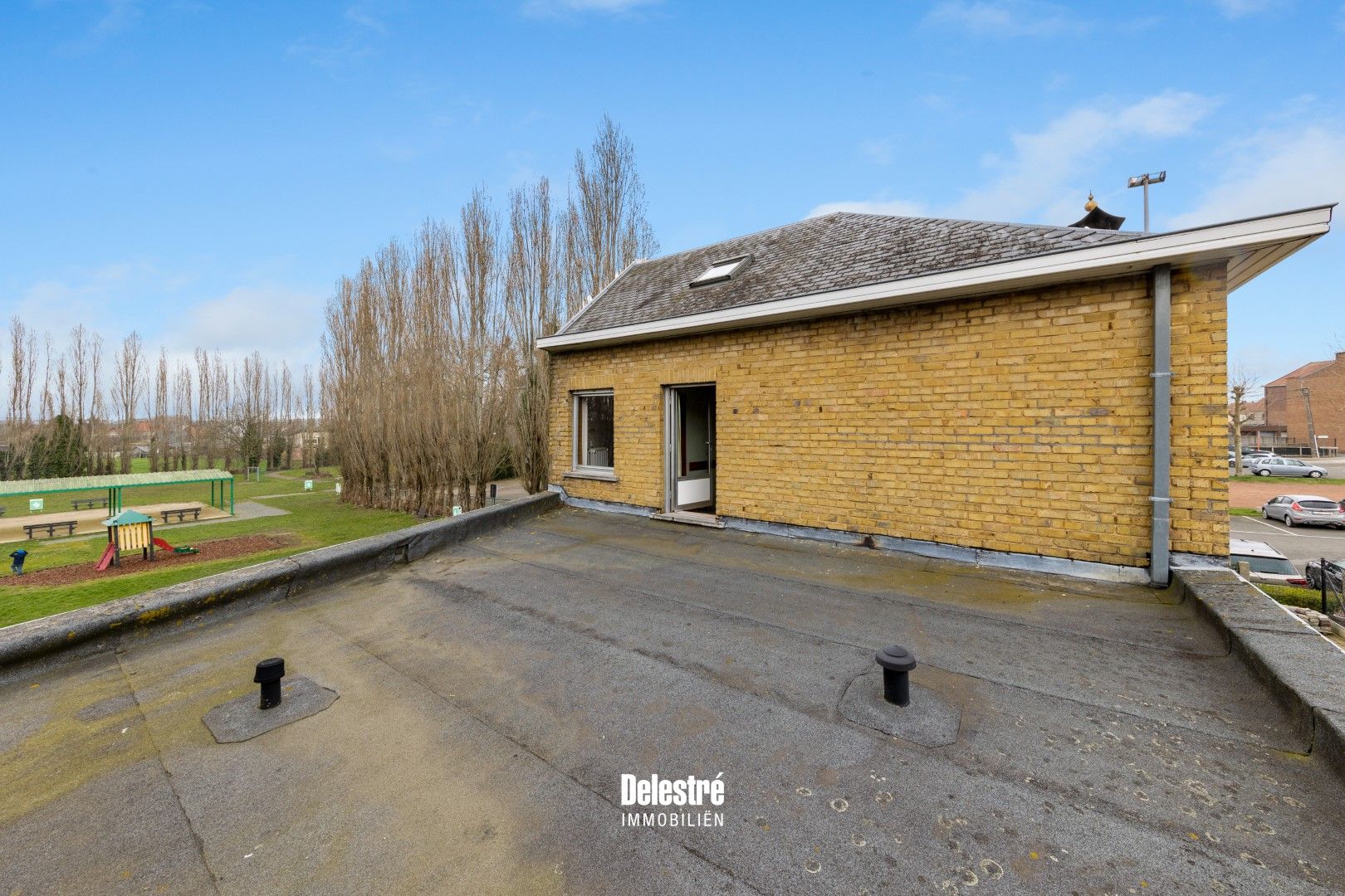 ** IN OPTIE ** SOLIDE RUIME WONING MET POLYVALENTE RUIMTE NAAST PARK foto 21