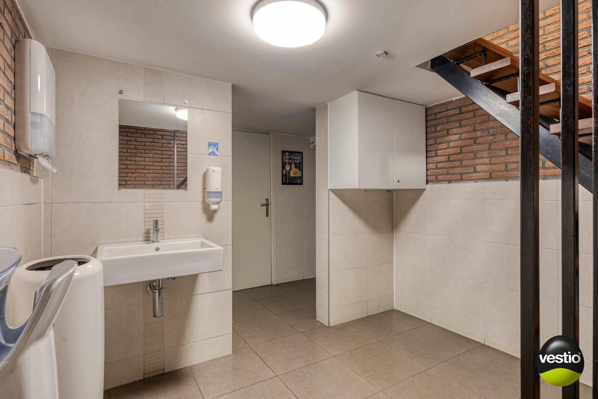 Verhuurde opbrengsteigendom met handelsgelijkvloers en 2 appartementen in Hasselt foto 16