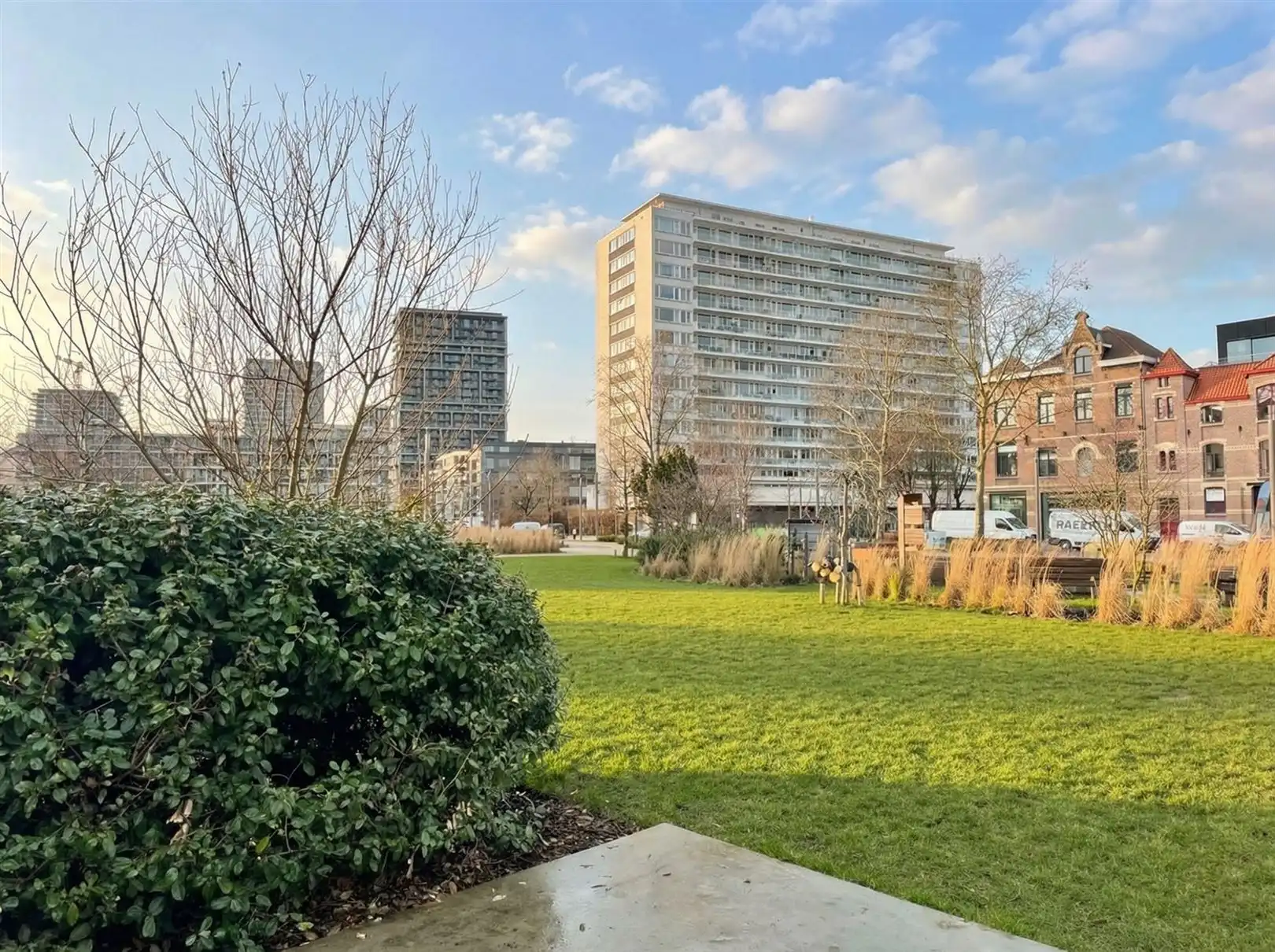Hoekappartement (12e verdieping) met 3 slaapkamers foto 16