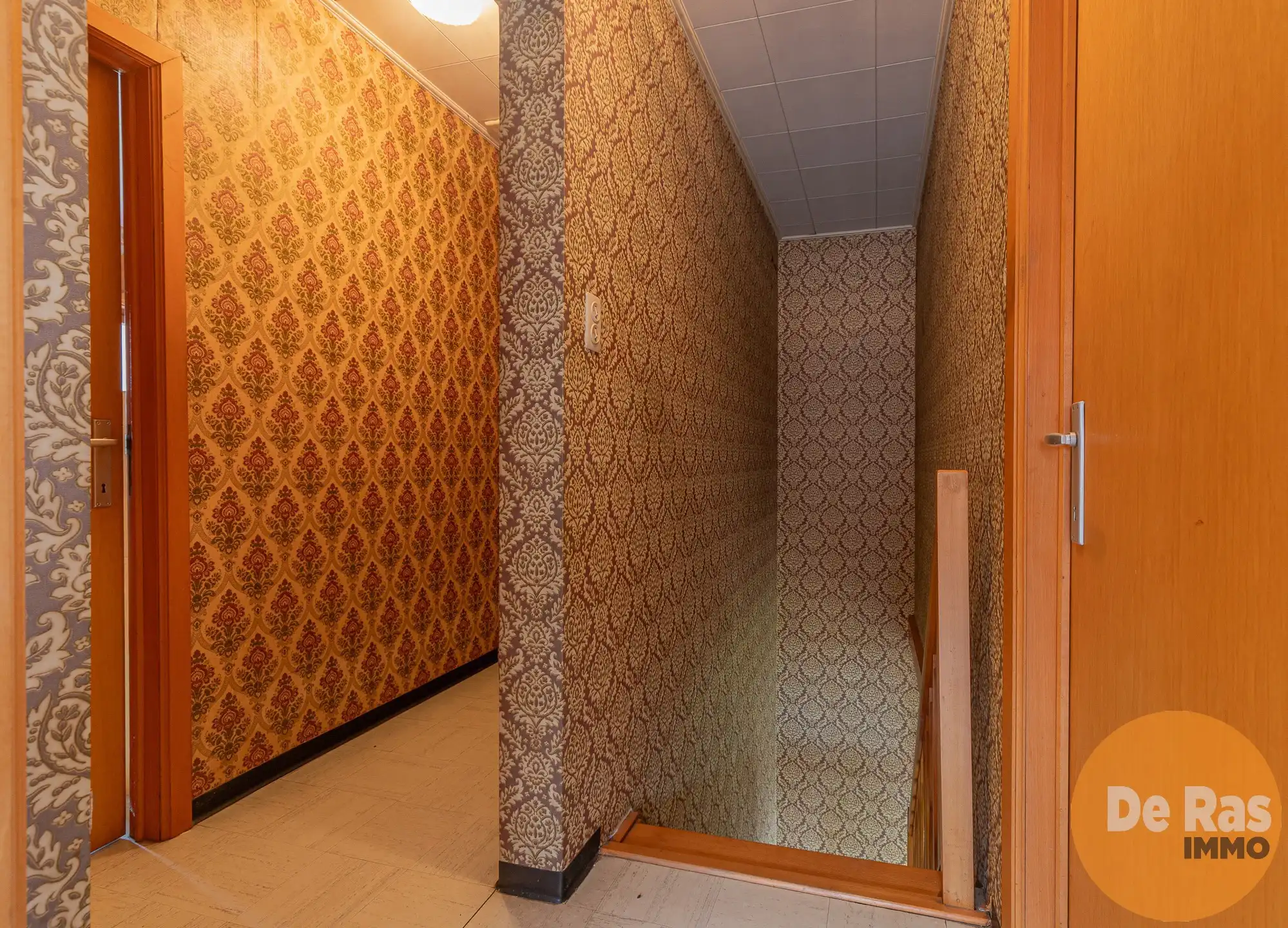 OOSTERZELE - Te renoveren woning met 4 kamers op toplocatie foto 19