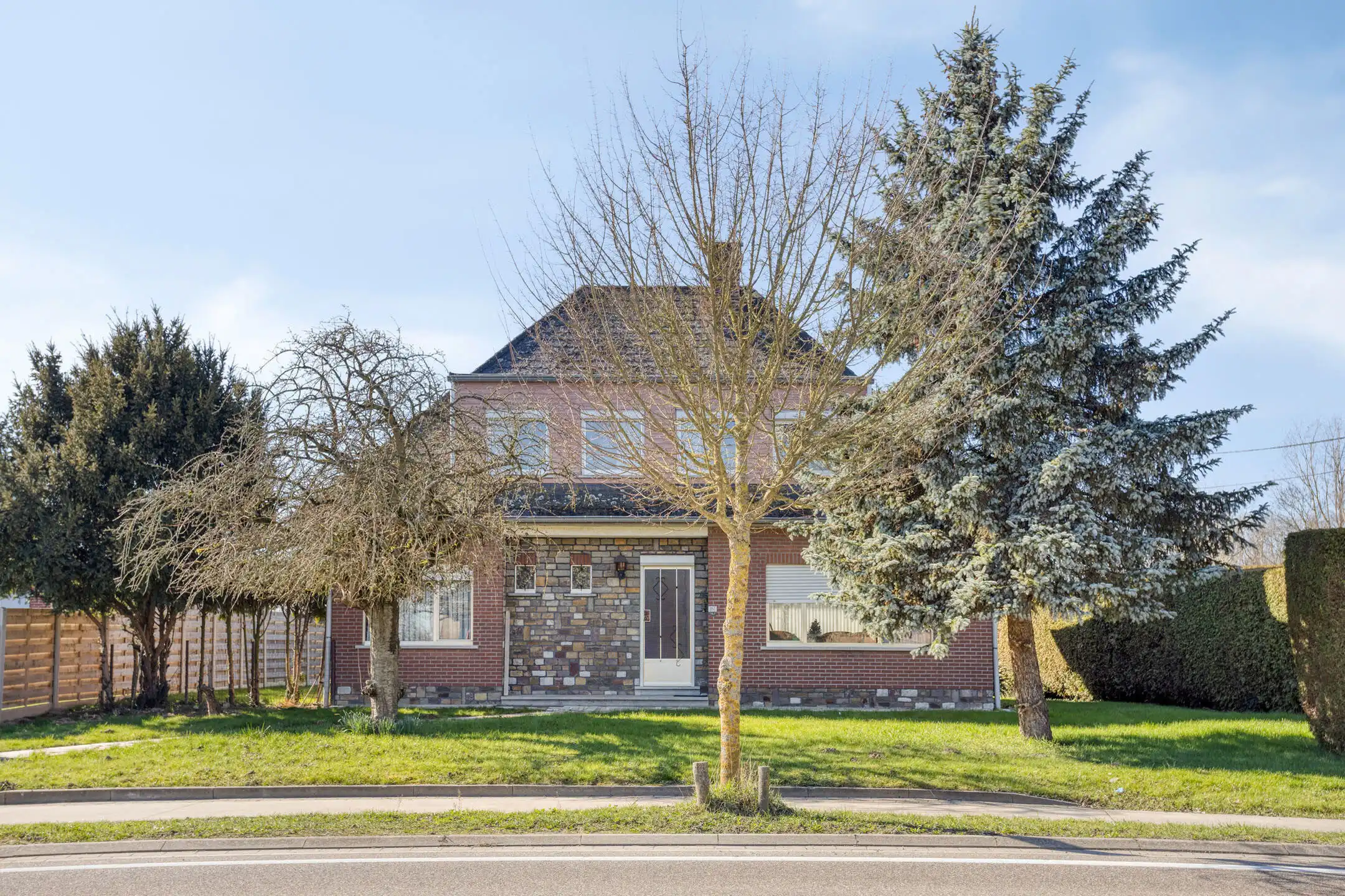 Te renoveren vrijstaande woning op 6a 81ca in Lubbeek foto 2