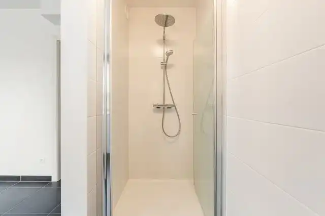 RECENT MODERN APPARTEMENT GELEGEN AAN DE HOGE BLEKKER TE KOKSIJDE foto 6