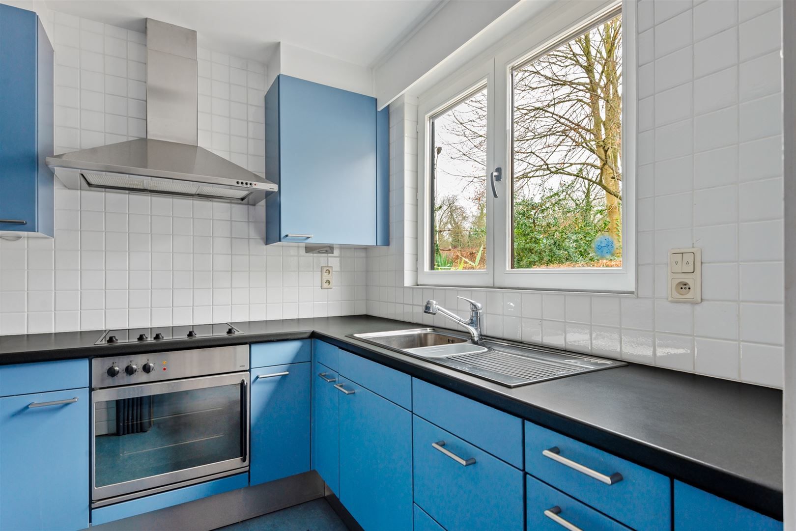 Unieke Art-Déco woning in Ekerse dorpskern. foto 30