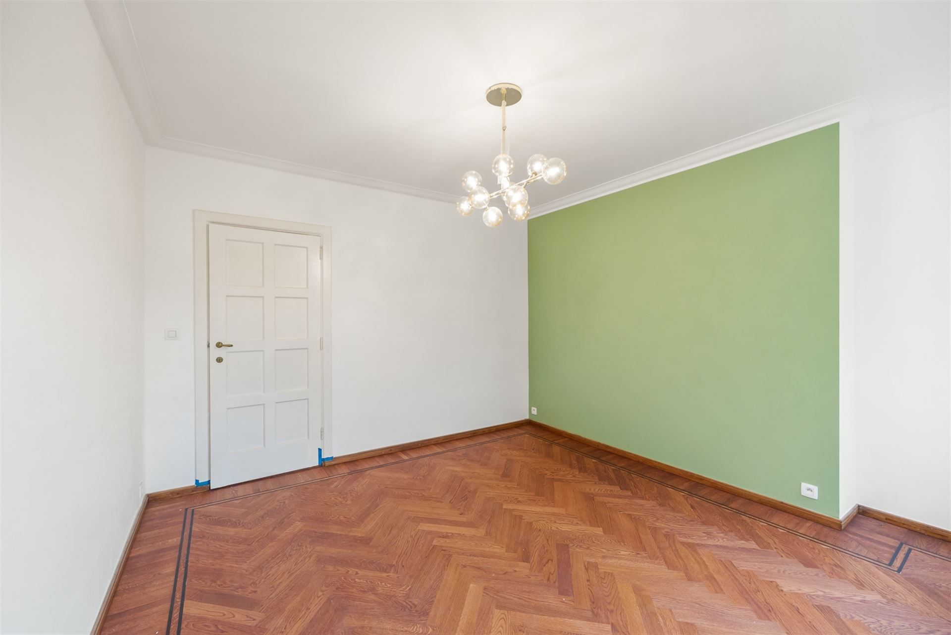 Karaktervolle Villa 1951 met Zuidwestgerichte Tuin foto 32