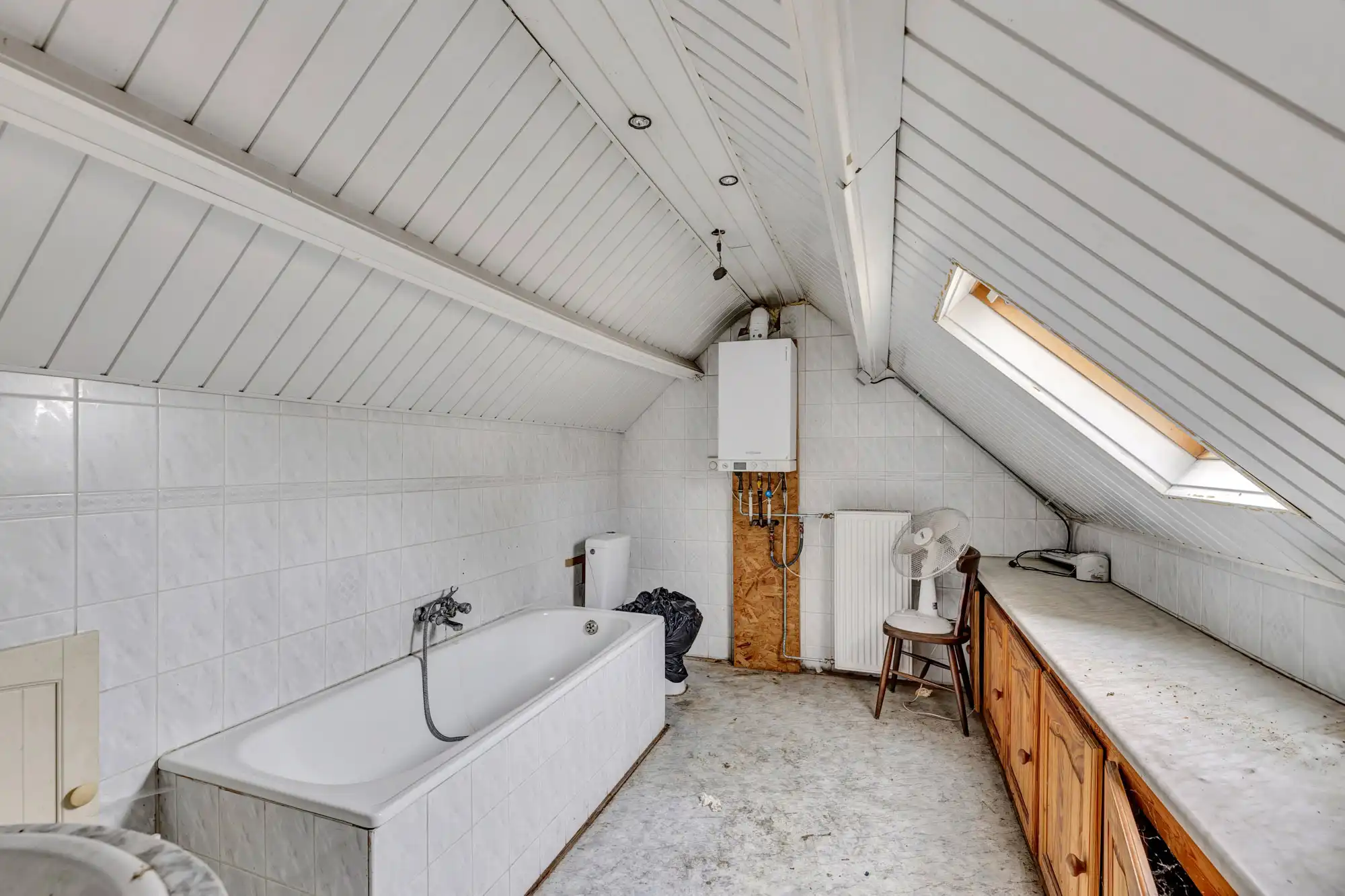 Te renoveren café/woning nabij station Denderleeuw foto 21