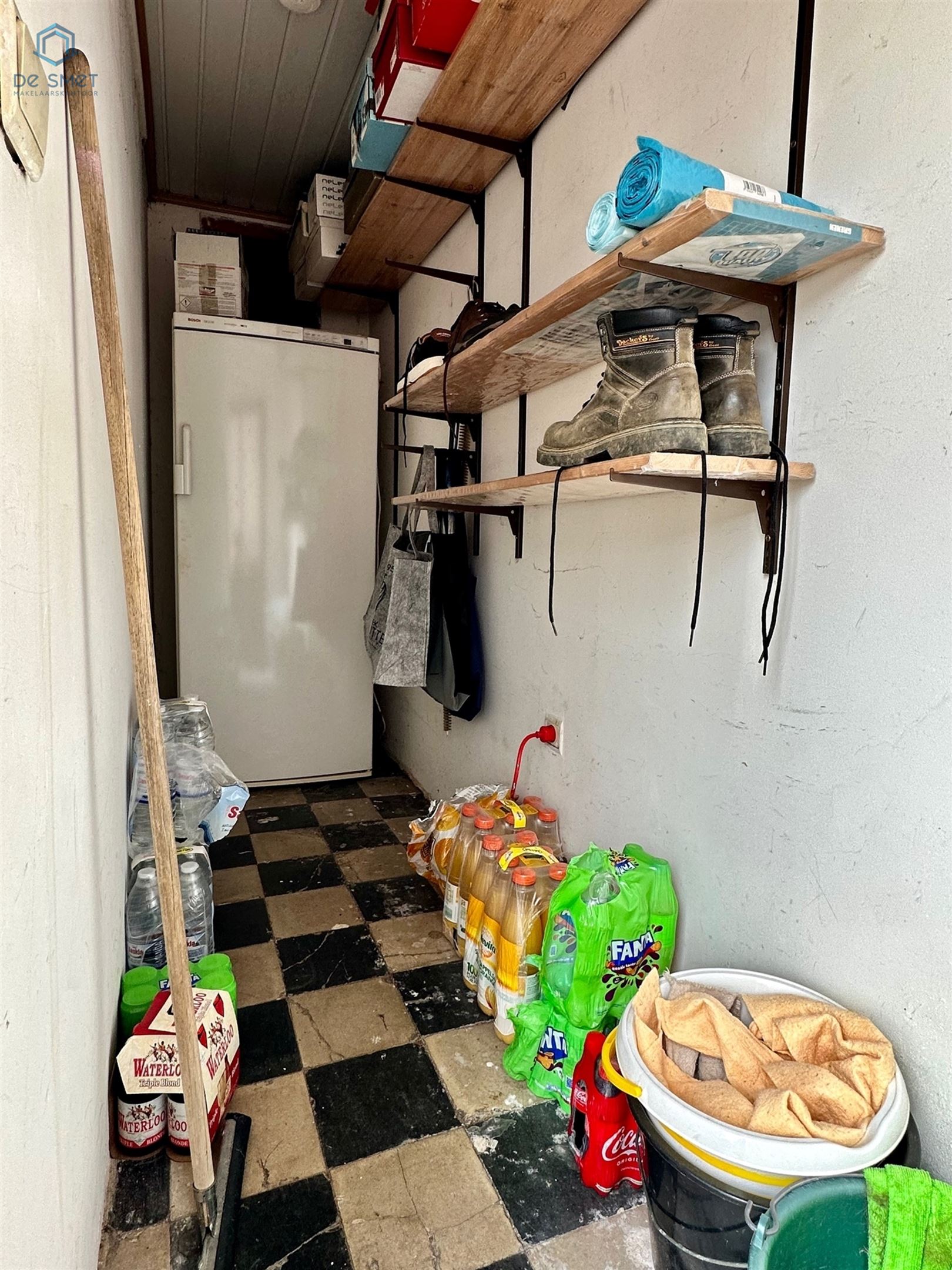 RUIME HALFOPEN BEBOUWING MET GARAGE EN TUIN foto 14