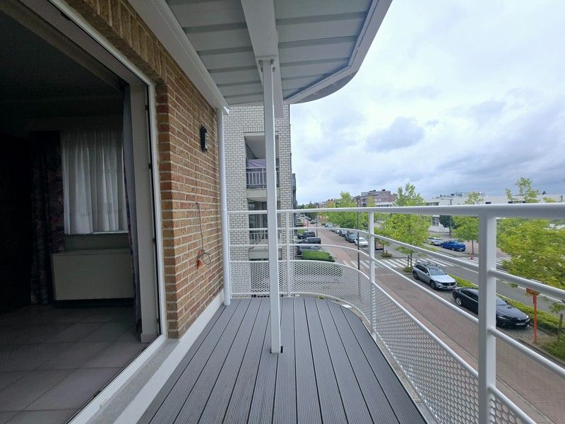 Ruim en instapklaar appartement met ondergrondse autostaanplaats foto 20