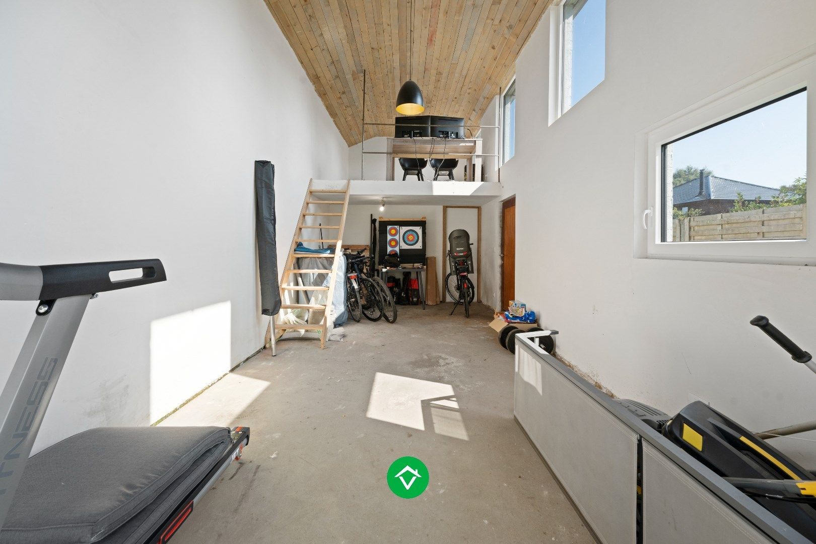 Volledig vernieuwde woning met 3 slaapkamers en bijgebouw in centrum Koekelare foto 17