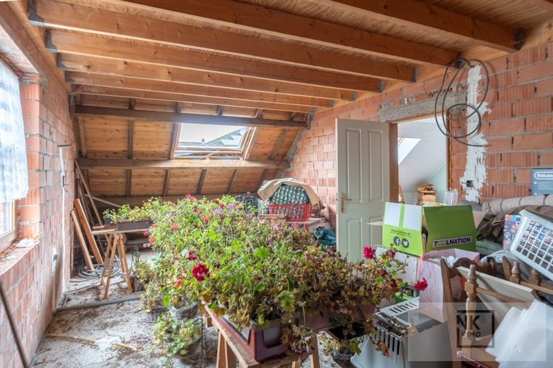 Charmante fermette woning met 4 slaapkamers, bureau en ruime werkplaats op een prachtig perceel in Arendonk! foto 36