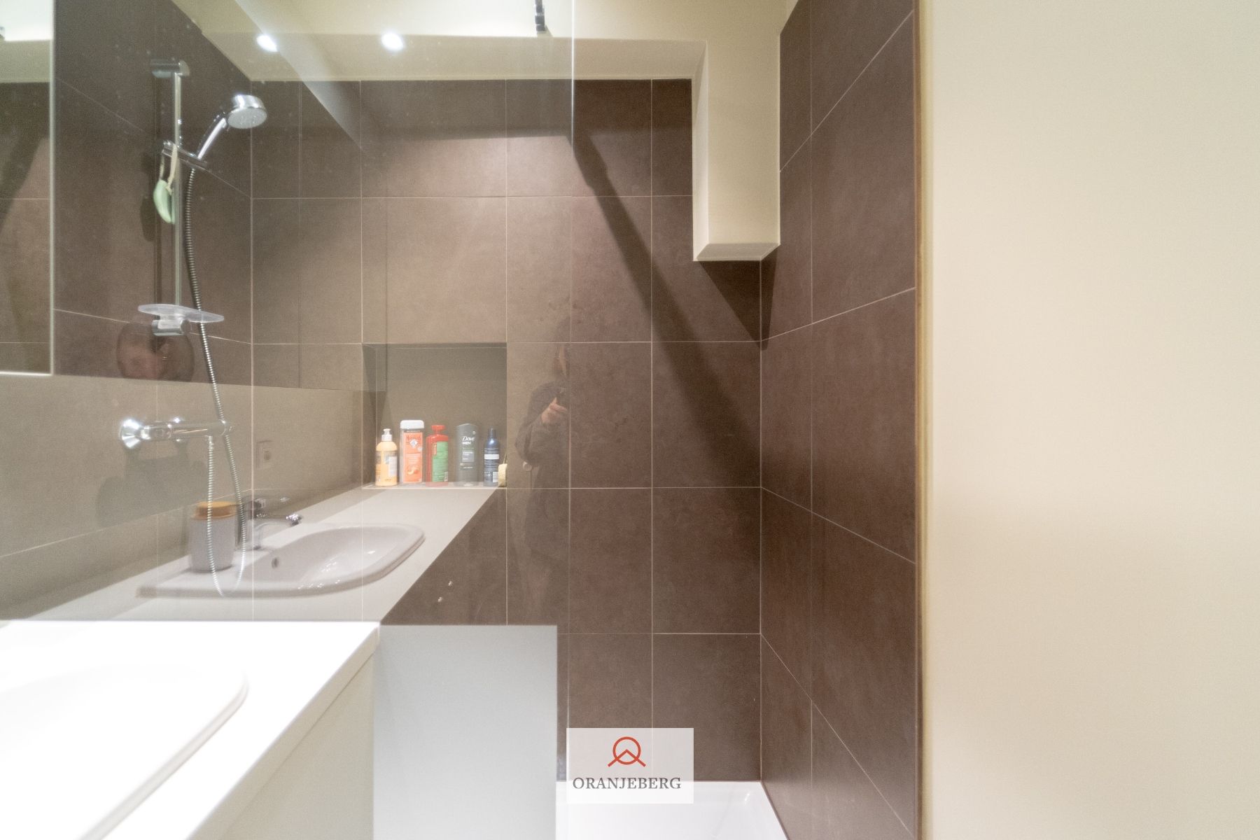 Tweeslaapkamer appartement in hartje Gent foto 17