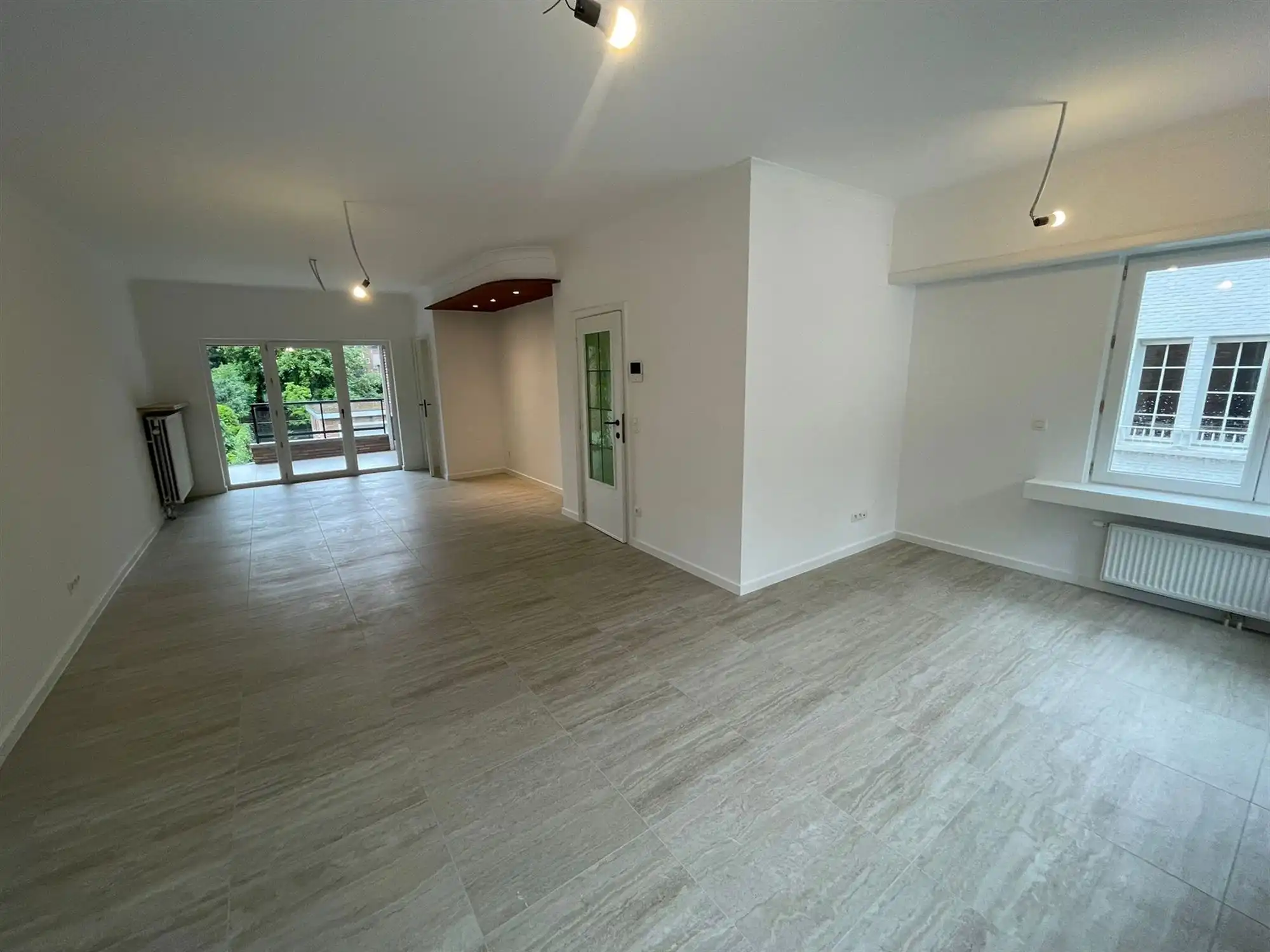 Vrijstaande woning met 3 slpks + mogelijkheid vrij beroep. foto 6