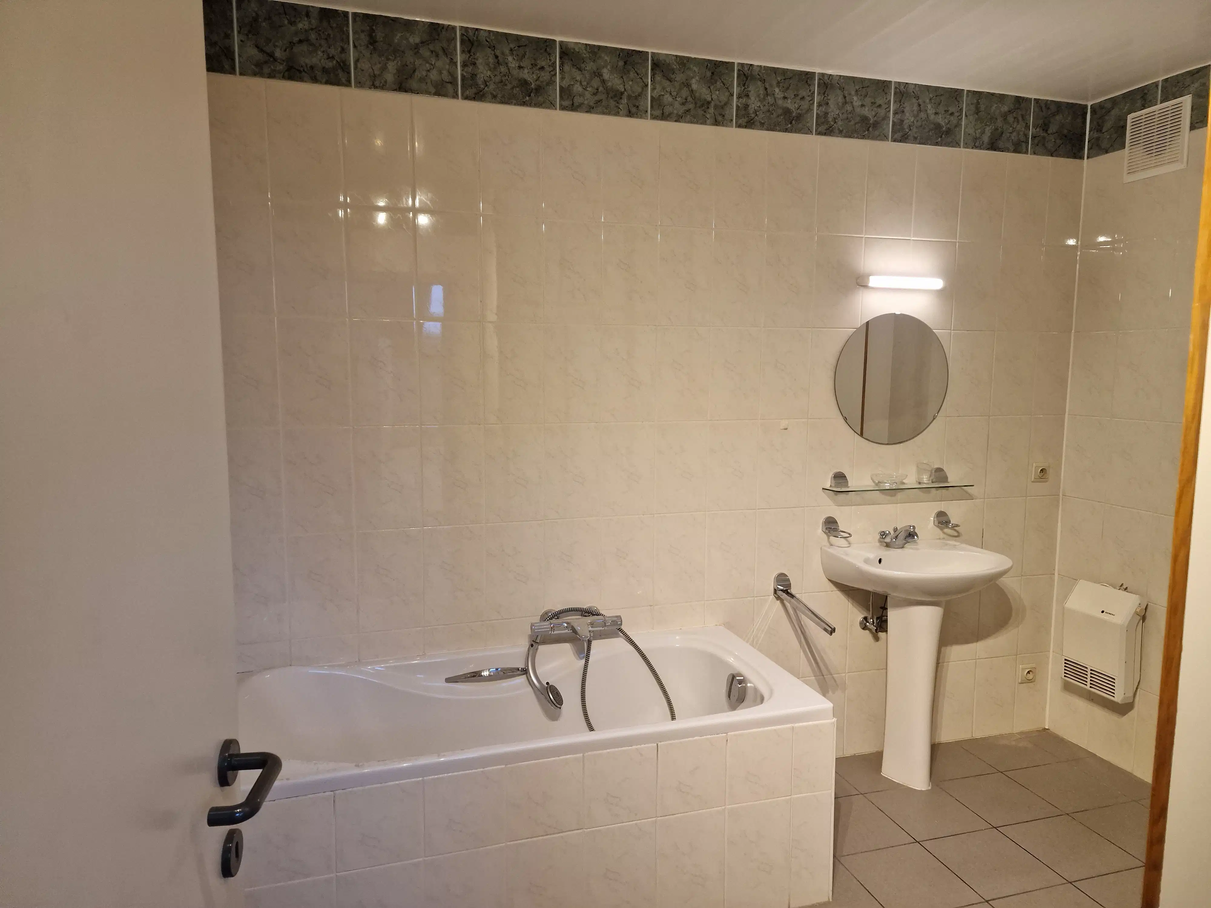 Zeer ruim Lichtrijk Penthouse van 160 m²  3slpk. foto 15