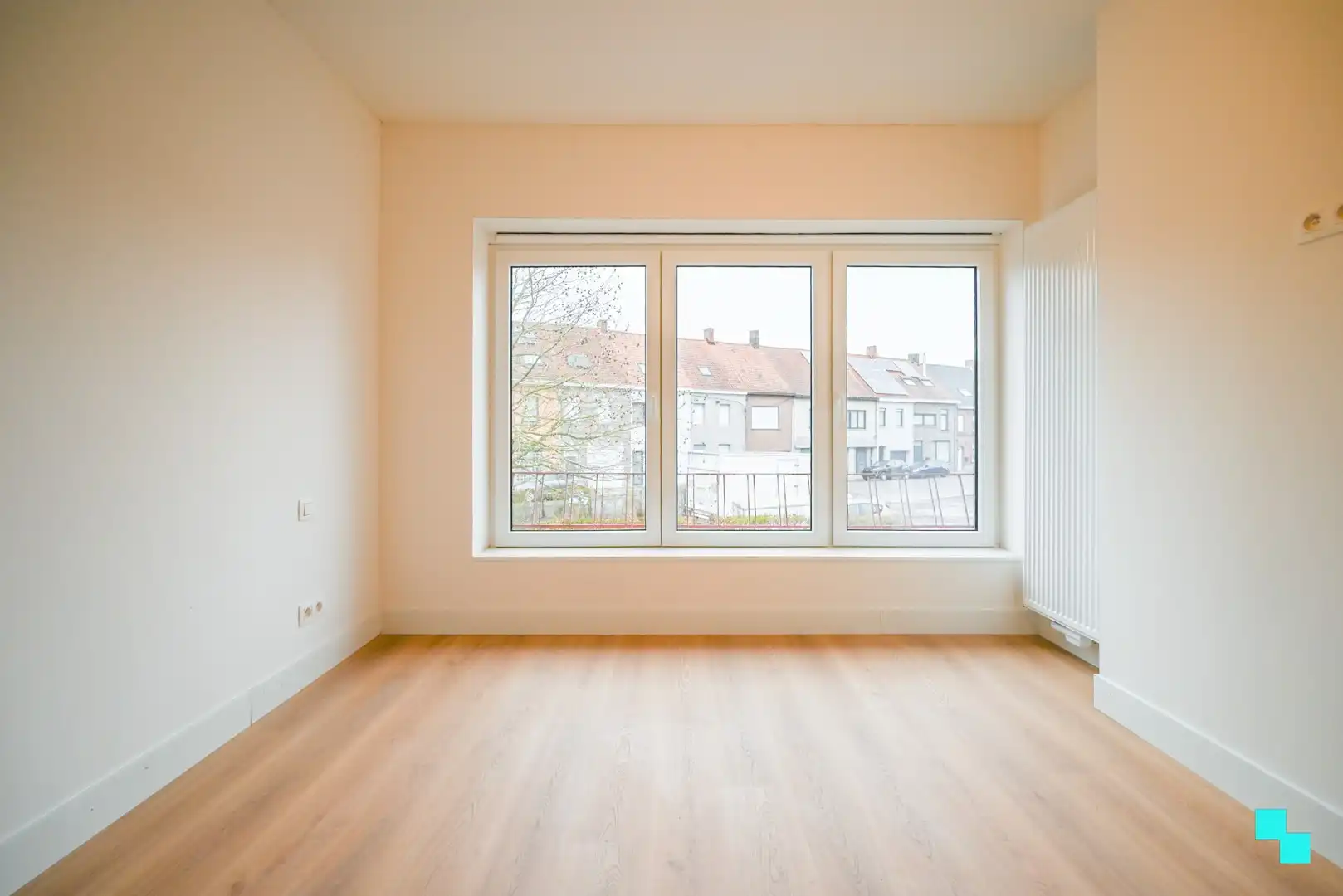 Ruime, instapklare woning met 4 slaapkamers nabij het centrum van Izegem foto 16