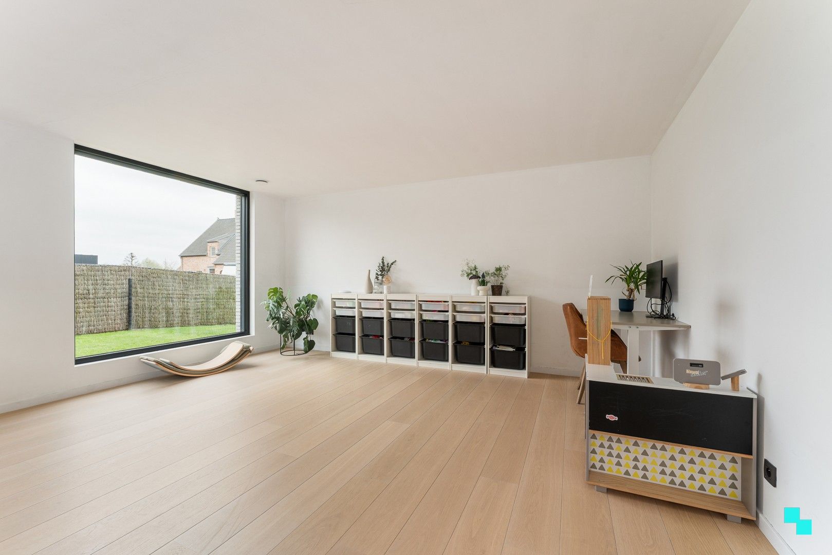 Prachtige vrijstaande (quasi)nieuwbouwwoning op rustige verkaveling te Ardooie foto 4