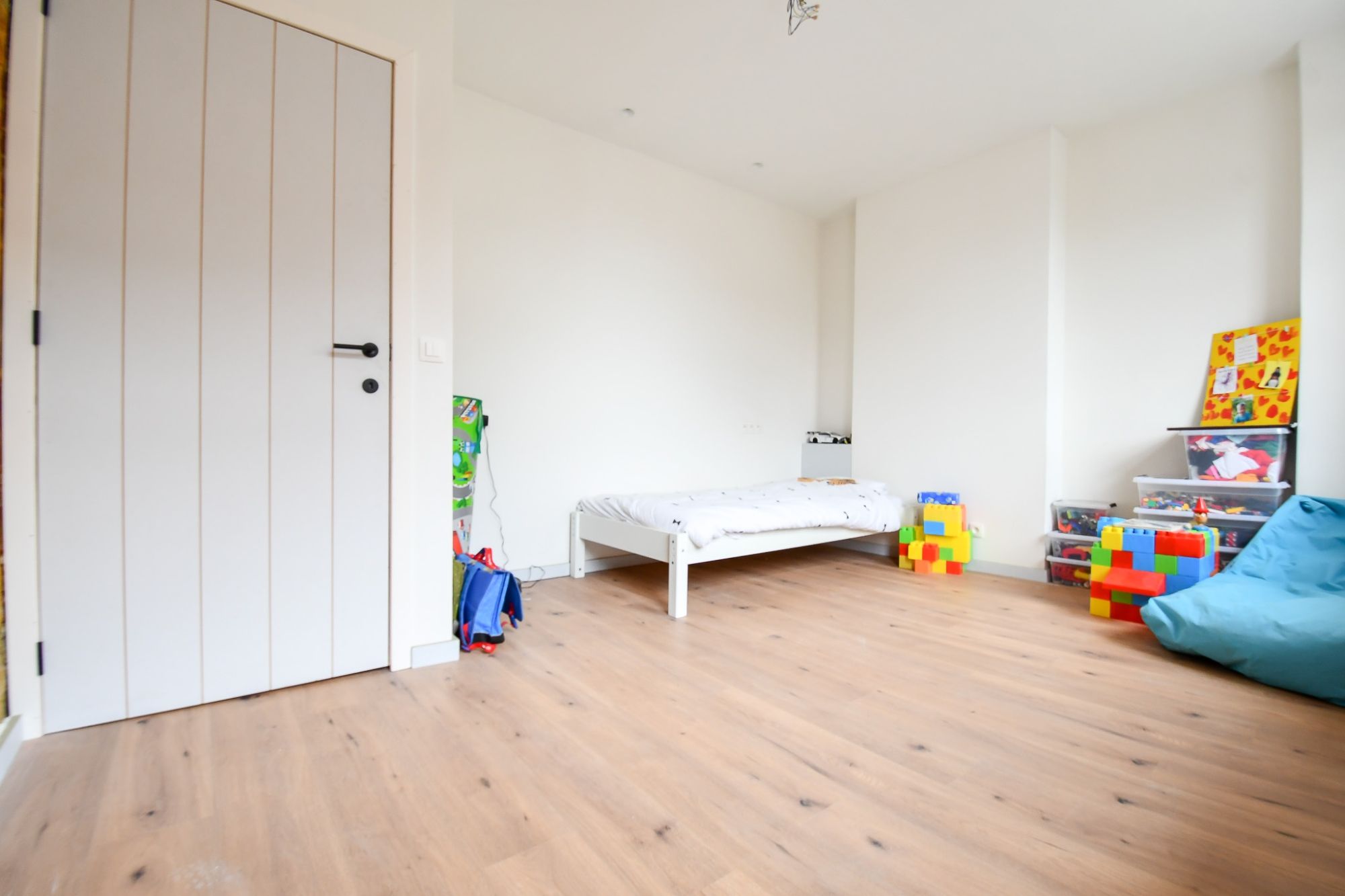 | OPENHUISMOMENT ZATERDAG 03/05 - 8u30 - 10u | RUIME GERENOVEERDE WONING met TUIN & GARAGE foto 16