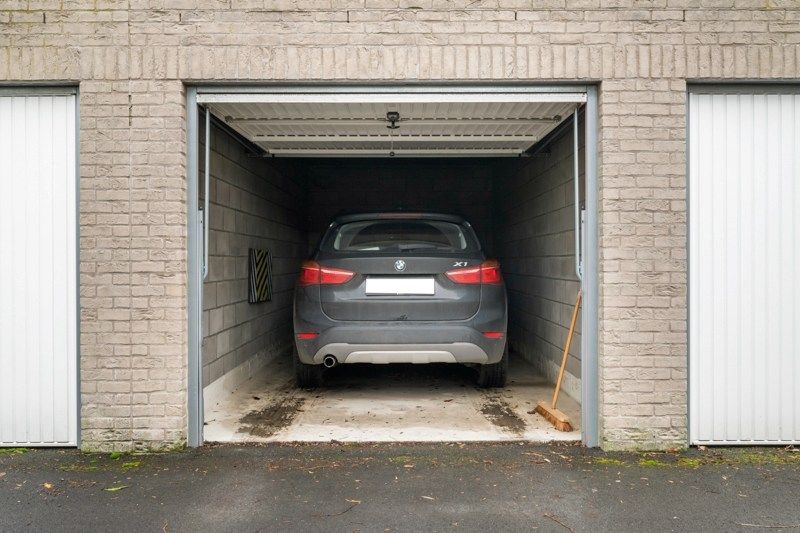 Uitstekend gelegen handelspand met woonst in Eernegem foto 27