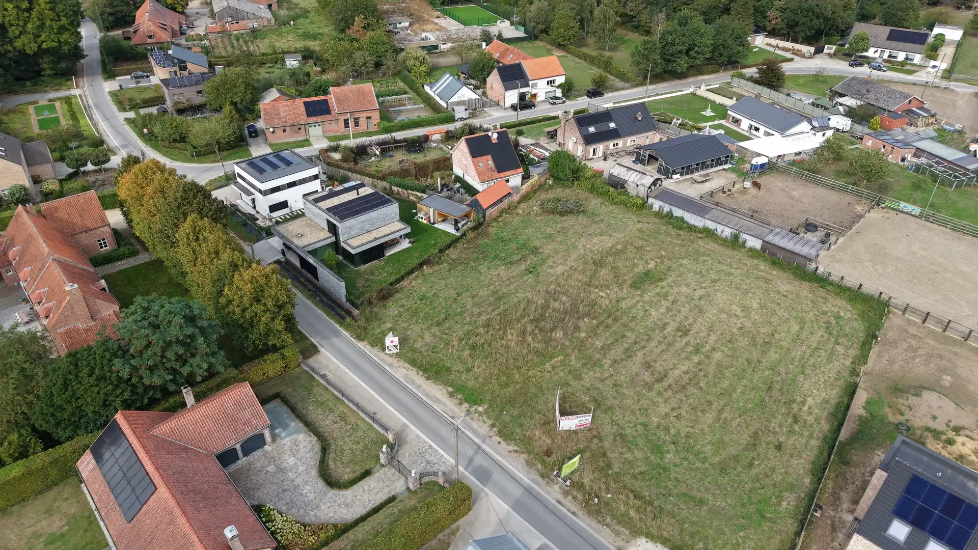 862m² speelruimte voor bouwers met dromen foto 2