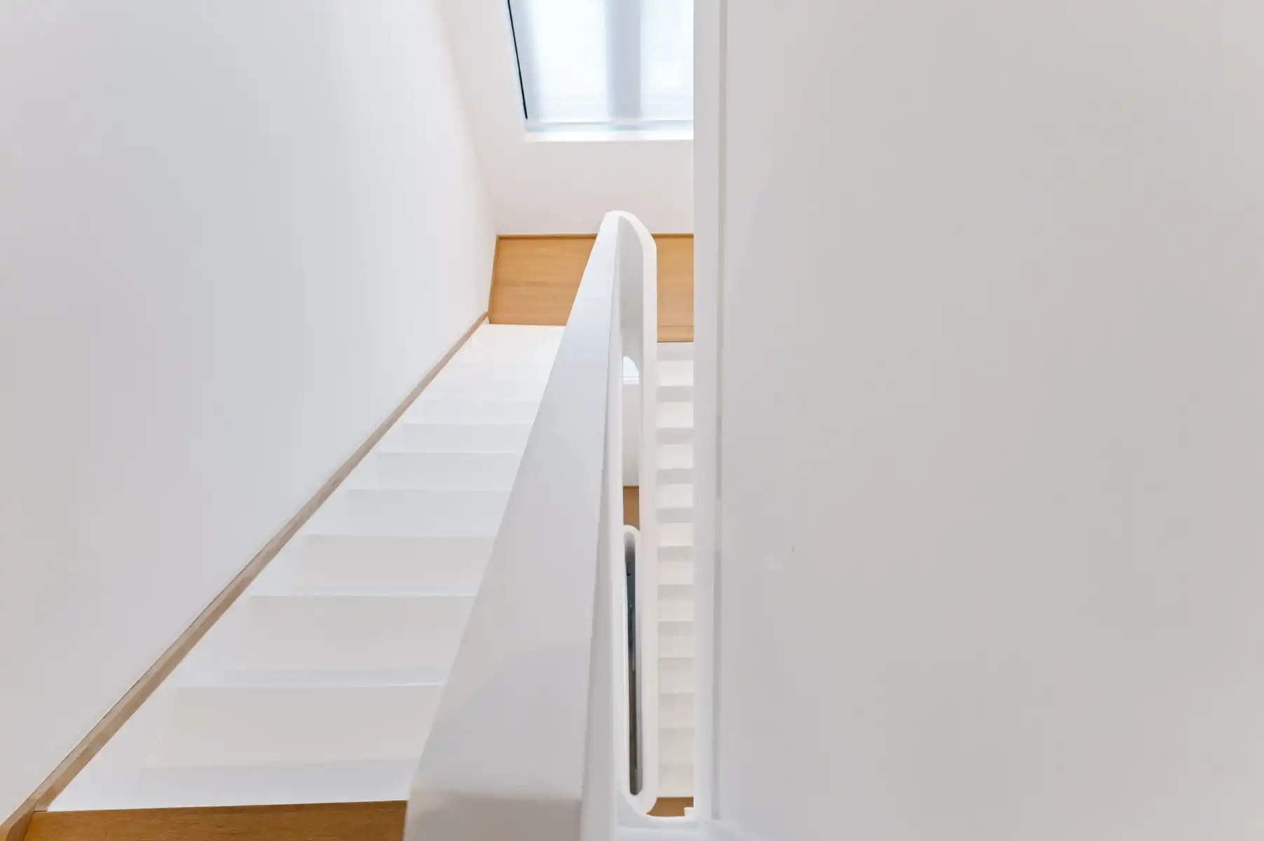 Luxueus wonen op toplocatie met garage foto 29