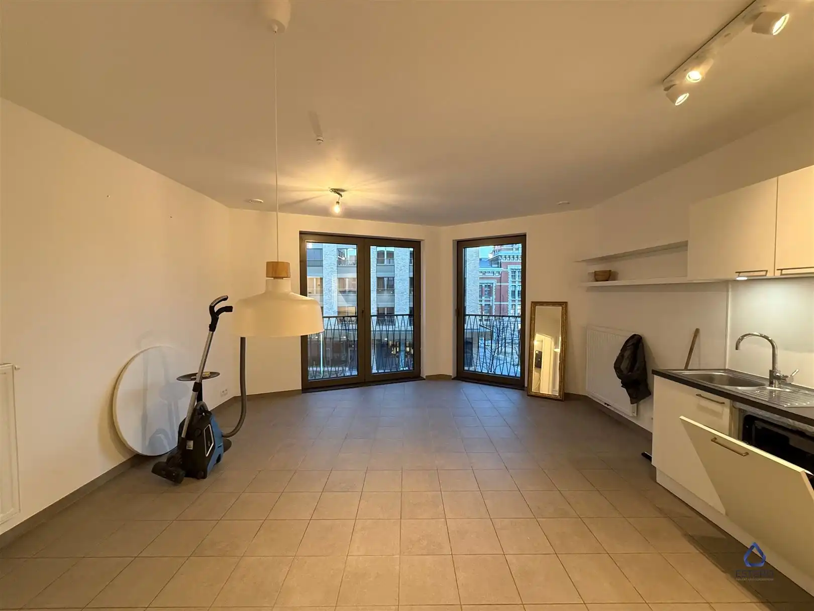 Ruim 1-Slaapkamer appartement in hartje Brussel foto 7