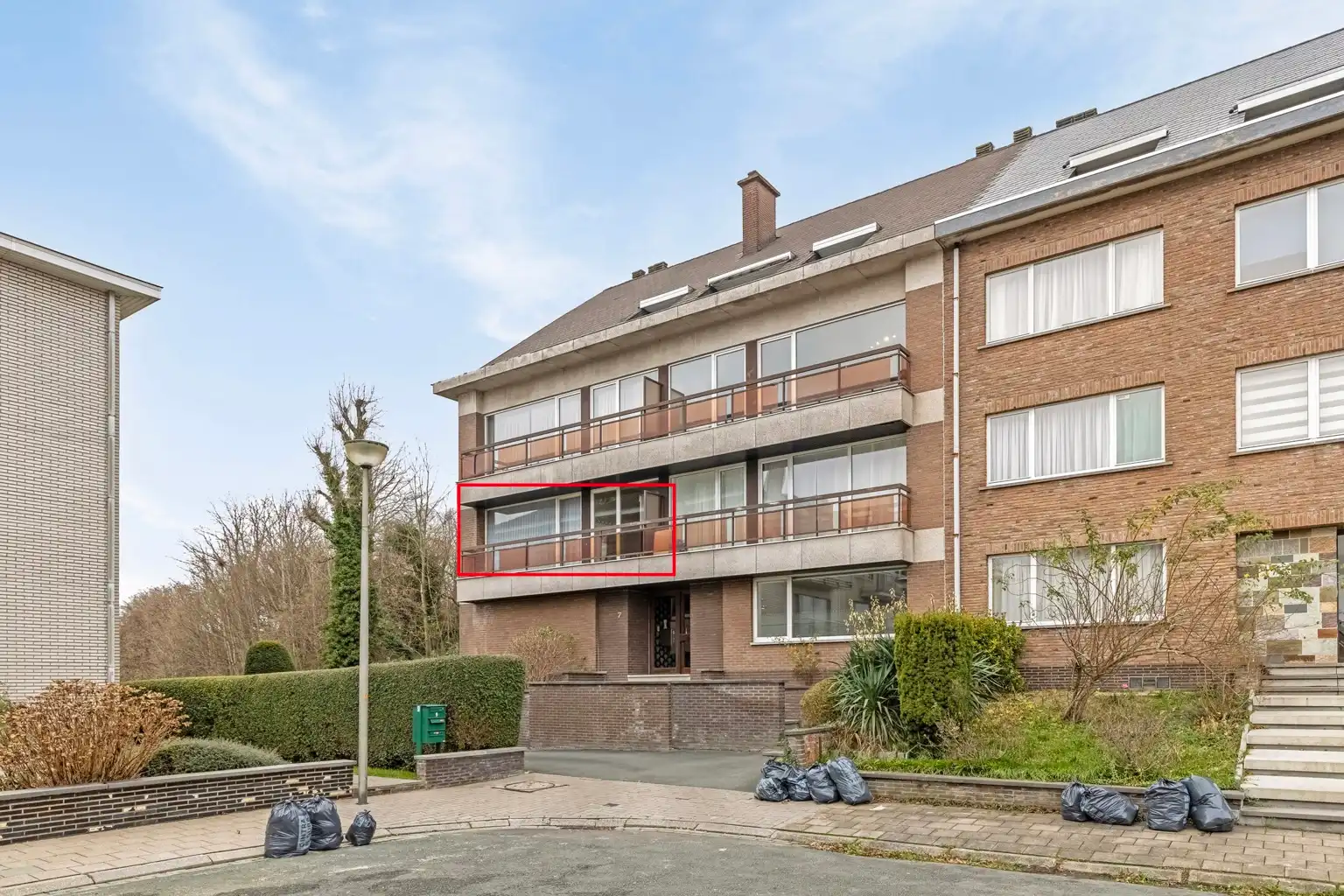 Instapklaar 2 slaapkamer appartement op 1ste verdieping foto 13