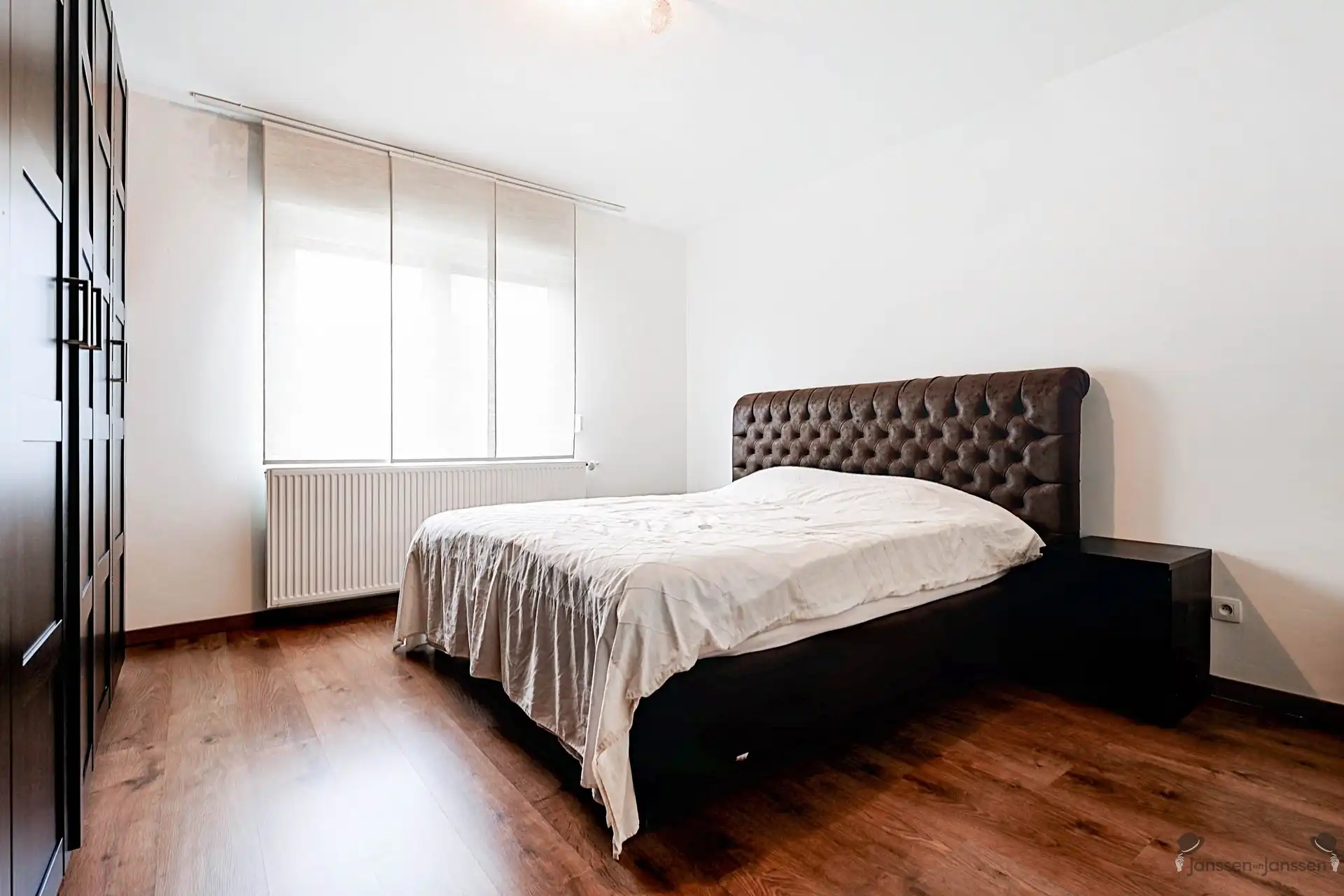 Opbrengsteigendom met ruime duplexappartement (144m²) en handelsgelijkvloers foto 31