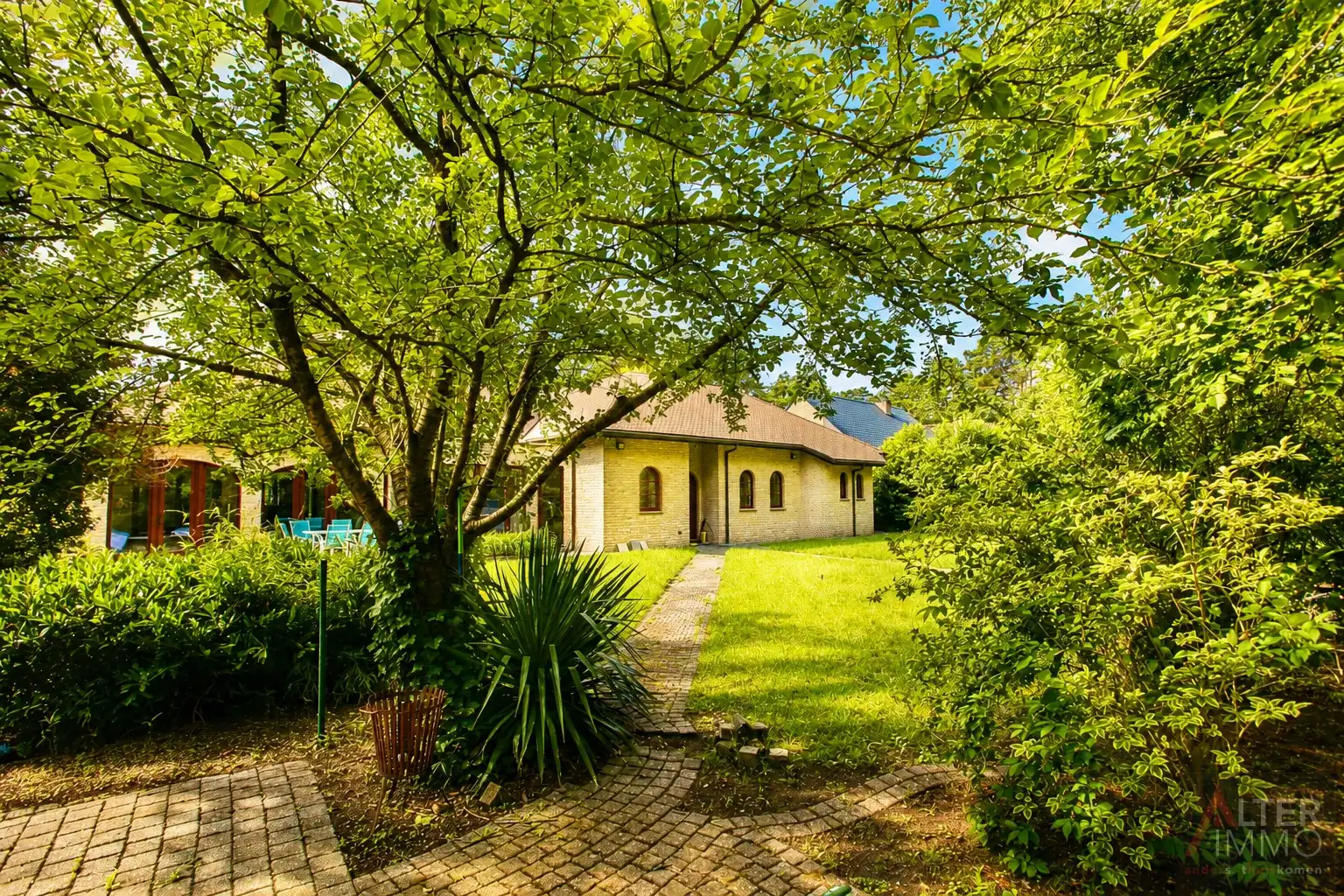 Exclusieve villa NBO 305 m² op 15a 32ca. foto 32