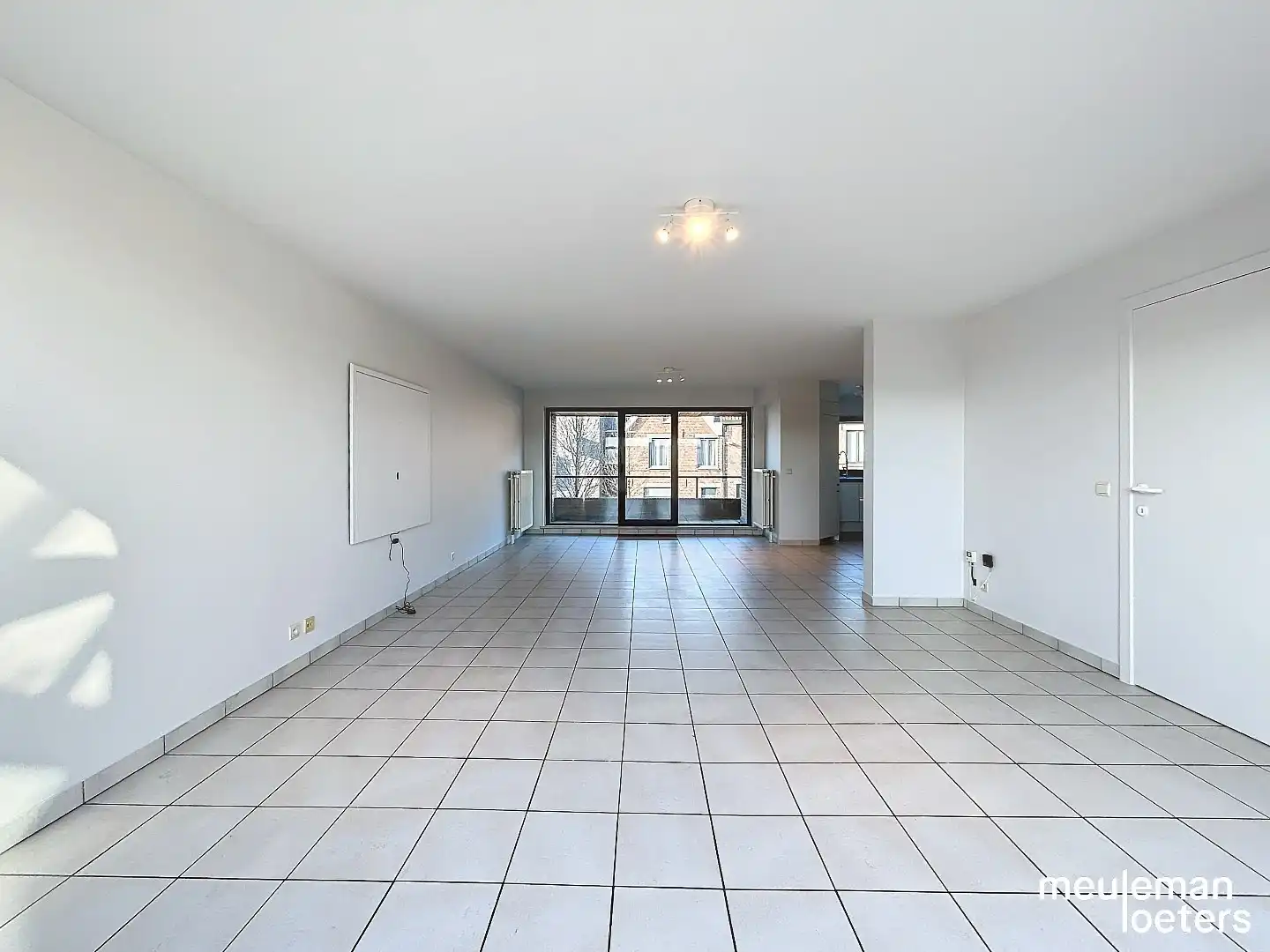 Ruim duplex appartement met garagebox foto 7