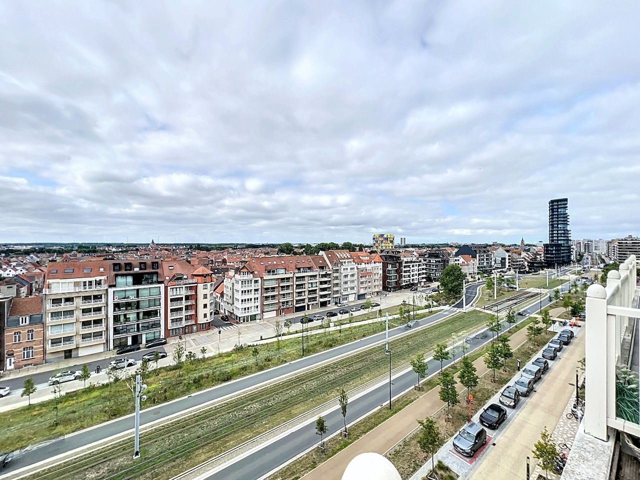 Duplex dakappartement met twee slaapkamers en een mooi, zuidgericht terras – Graaf d'Ursellaan foto 14
