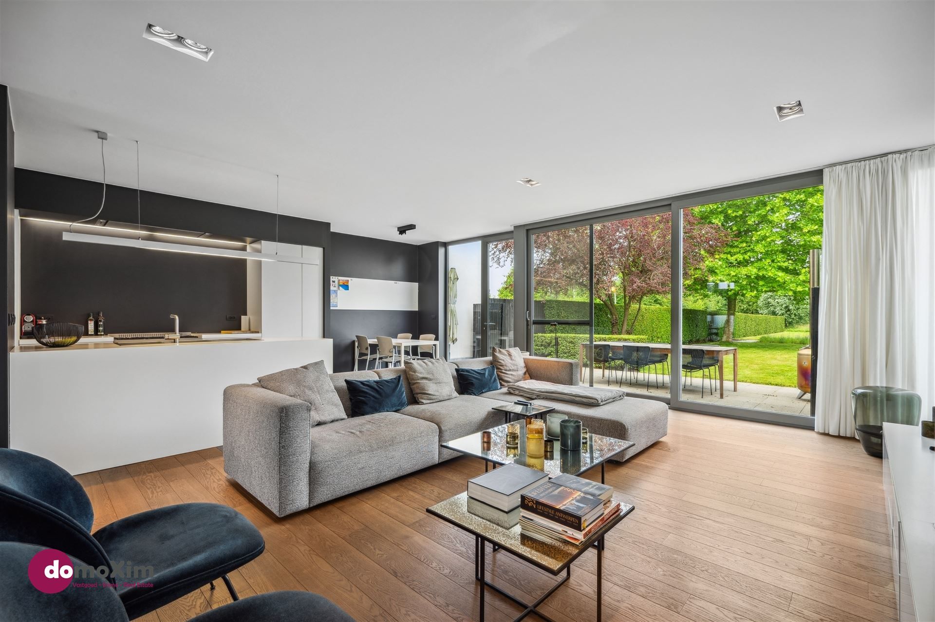 Instapklare, energiezuinige woning met home-office en prachtige tuin in rustige residentiële buurt te Putte foto 5