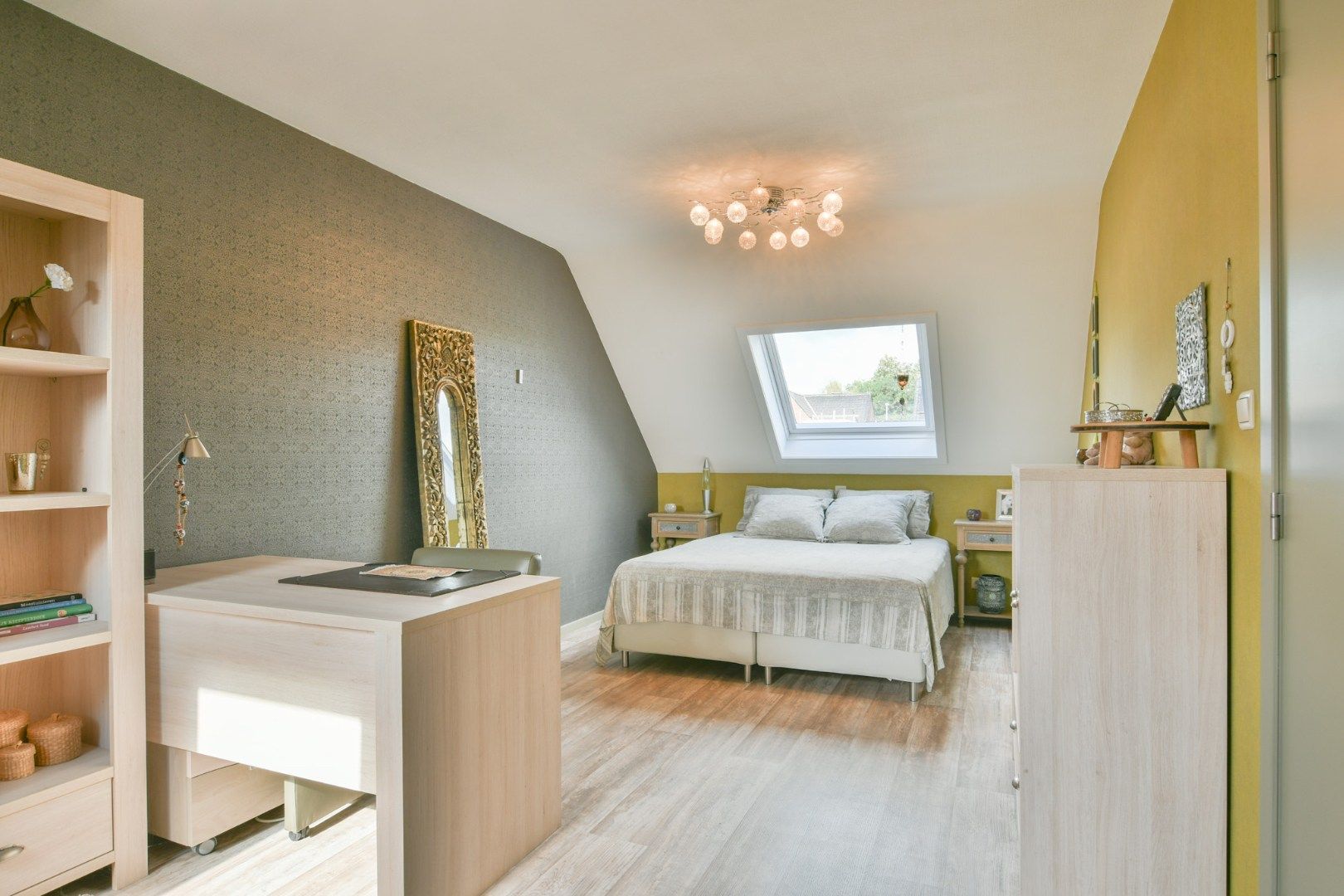 Prachtig onderhouden woning in een residentiële buurt foto 17