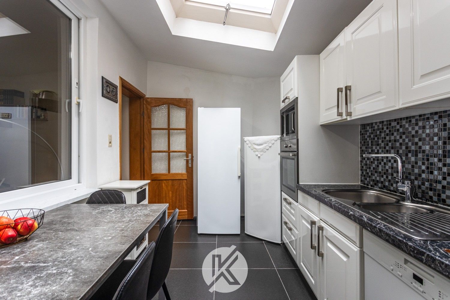 Gerenoveerde stadswoning nabij Gent foto 10