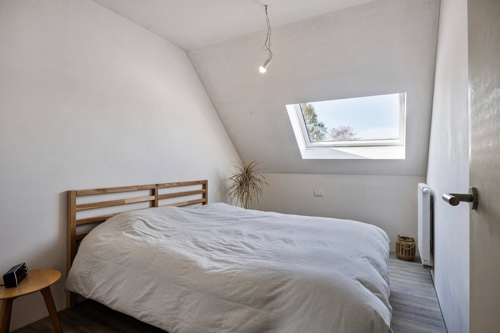 Moderne nieuwbouwwoning met 4 slpks en garage in Jabbeke foto 12