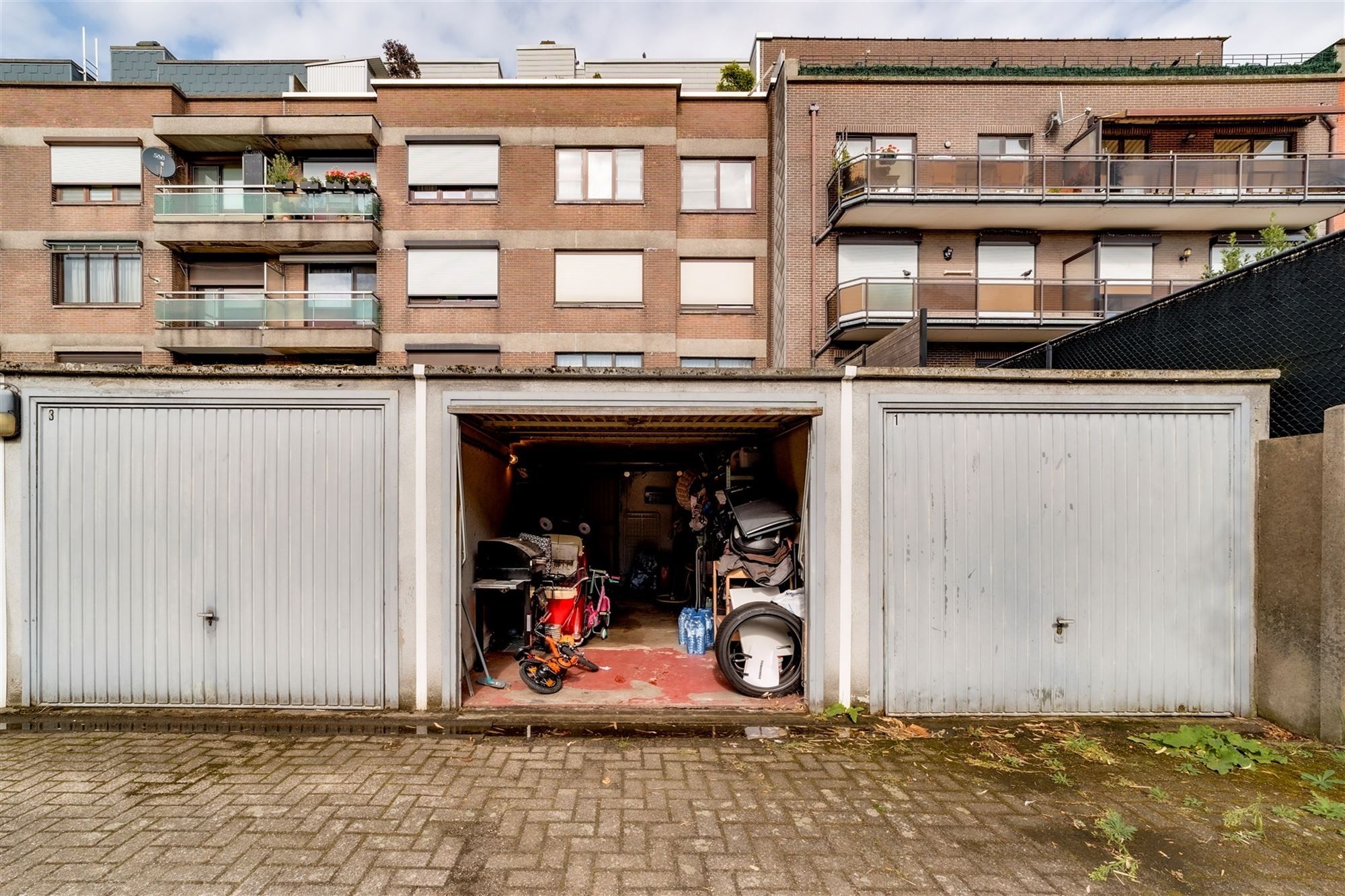 Gelijkvloers appartement met 2 slk, tuin en mogelijk garagebox foto 15