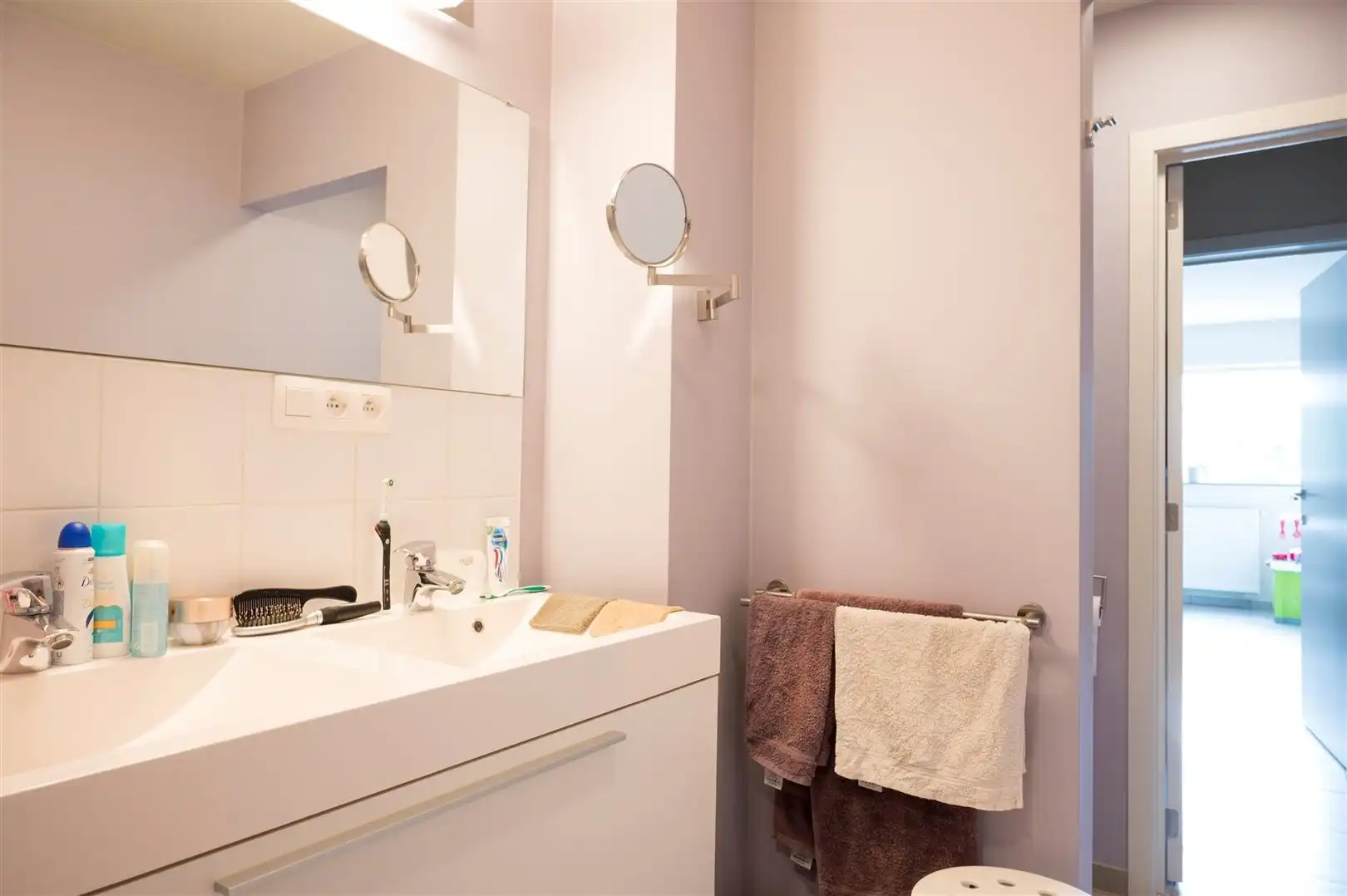 App met 2 slpk en garage dichtbij centrum foto 12