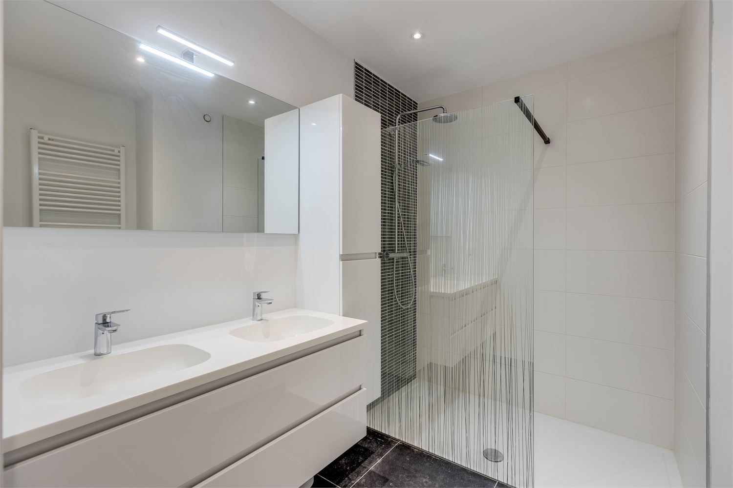 Prachtig appartement met 2 slpkrs en garagebox foto 9
