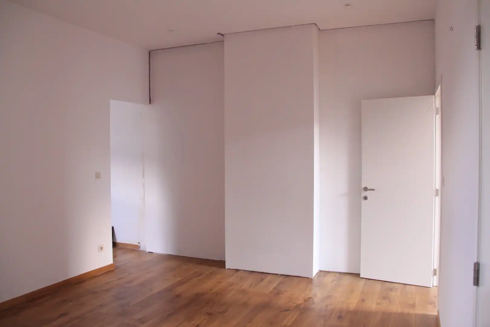 APPARTEMENT MET TERRAS foto 4