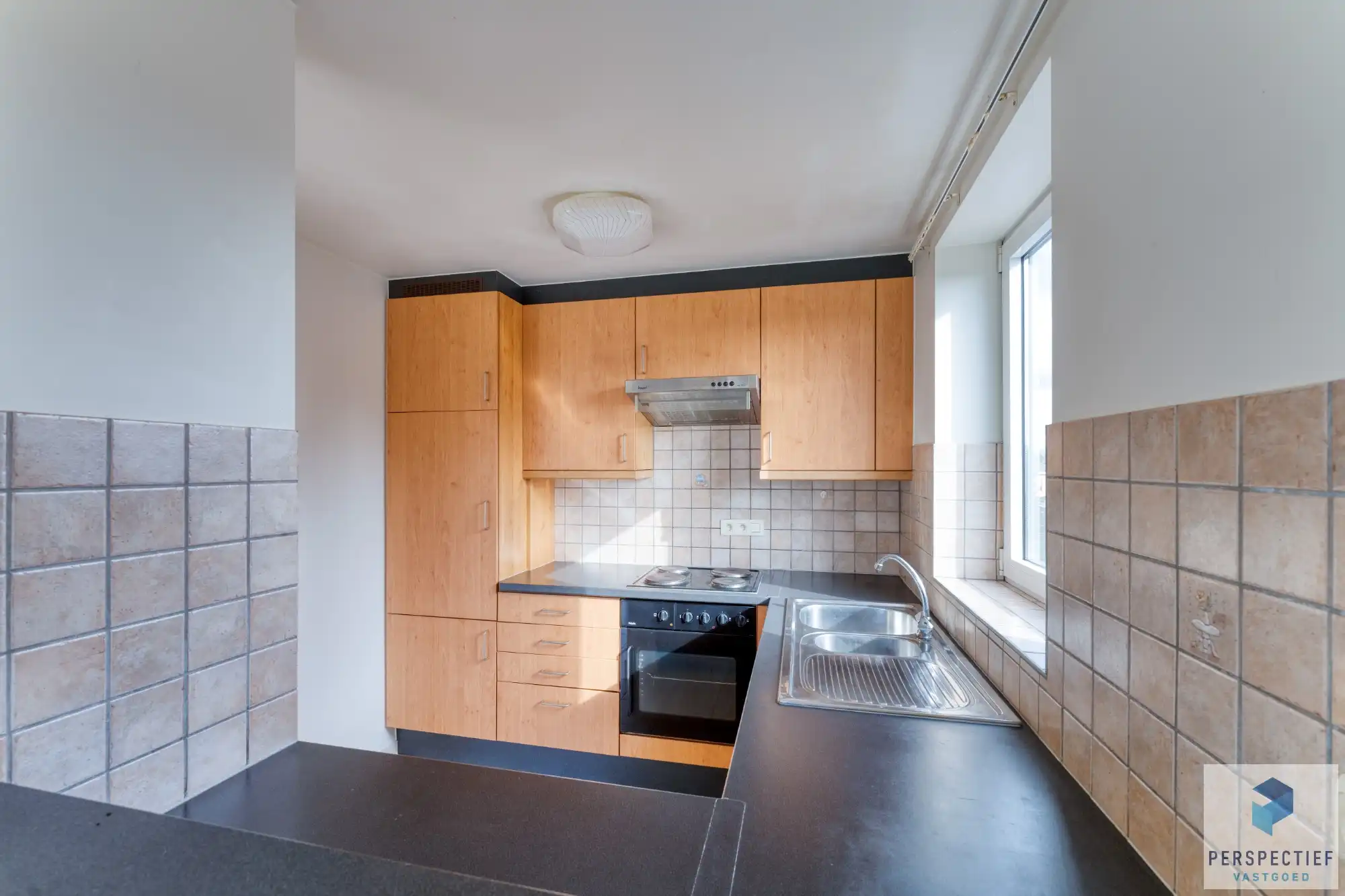 Goed gelegen appartement met 2 slpk - 2 terrassen & autostaanplaats foto 8