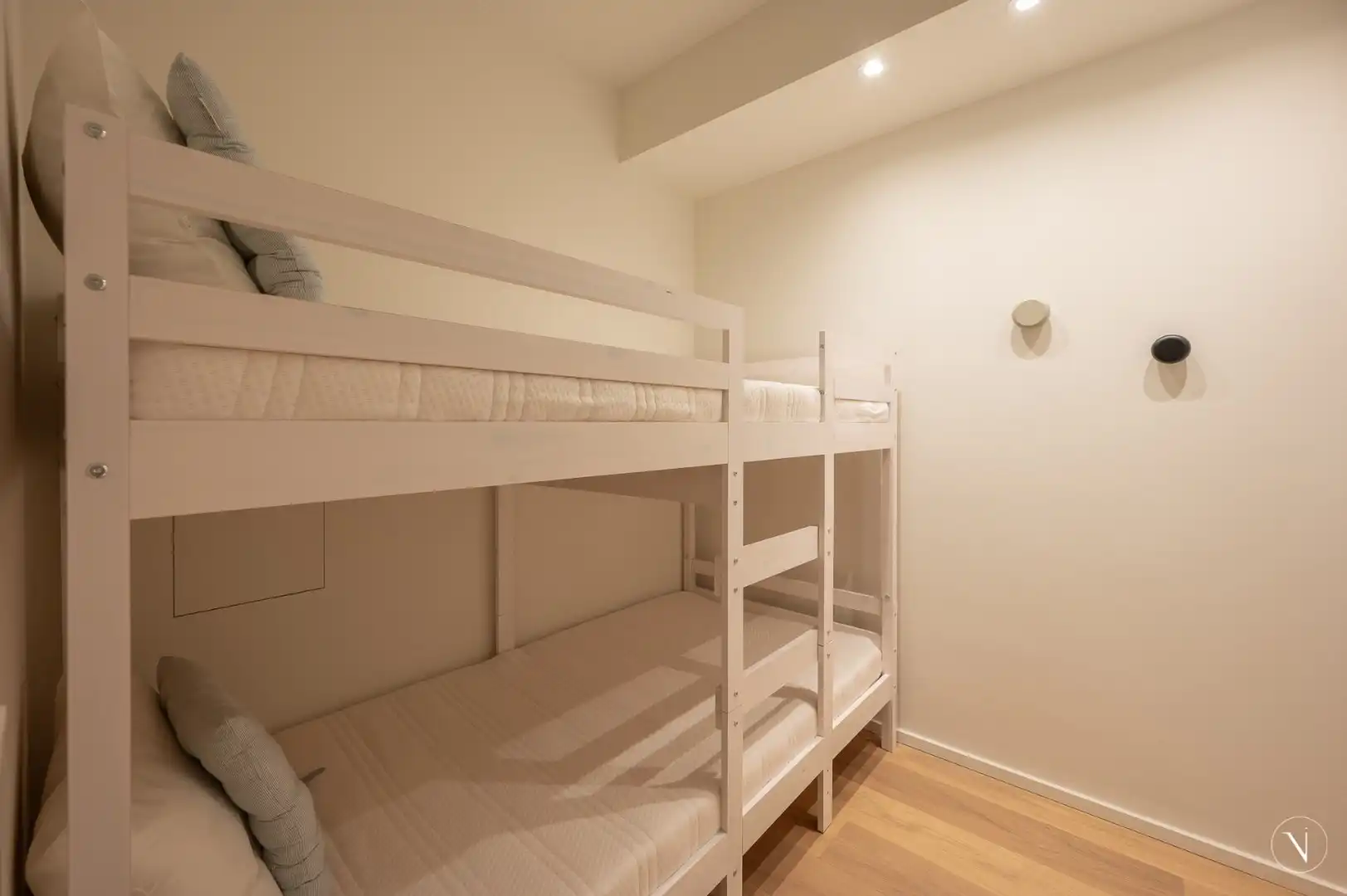 Eigentijds appartement met zonneterras op topligging in Knokke foto 16