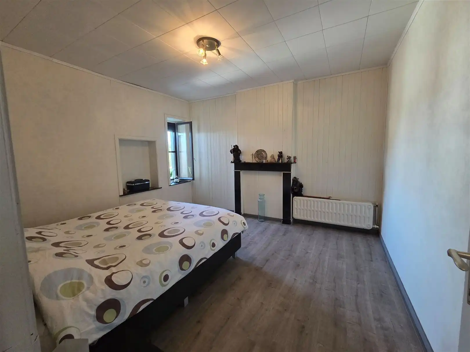 Ruime woning met garage, tuin en 3 slpks te landen. foto 15