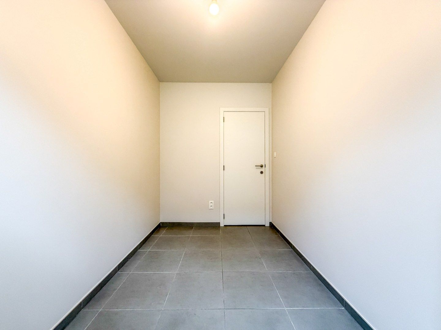 Gezellig 2-slpk appartement met terras, autostaanplaats, Torhout foto 9