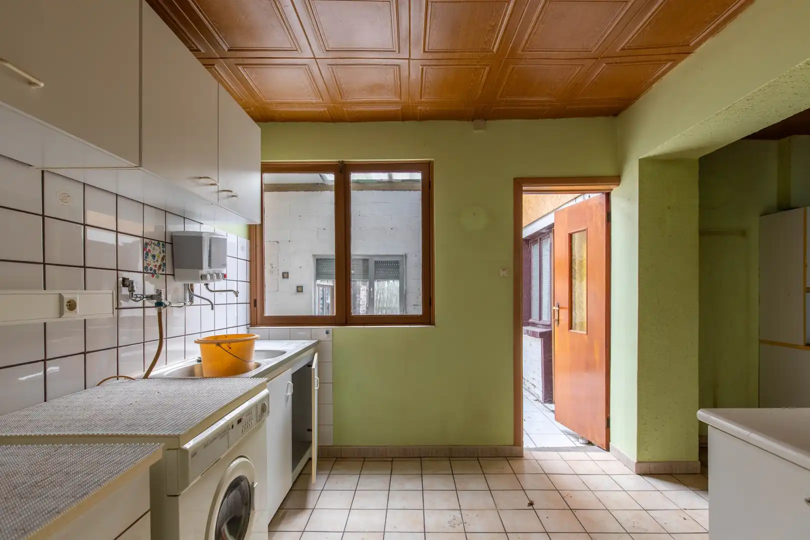 Rustig gelegen woning met 4 slaapkamers foto 8