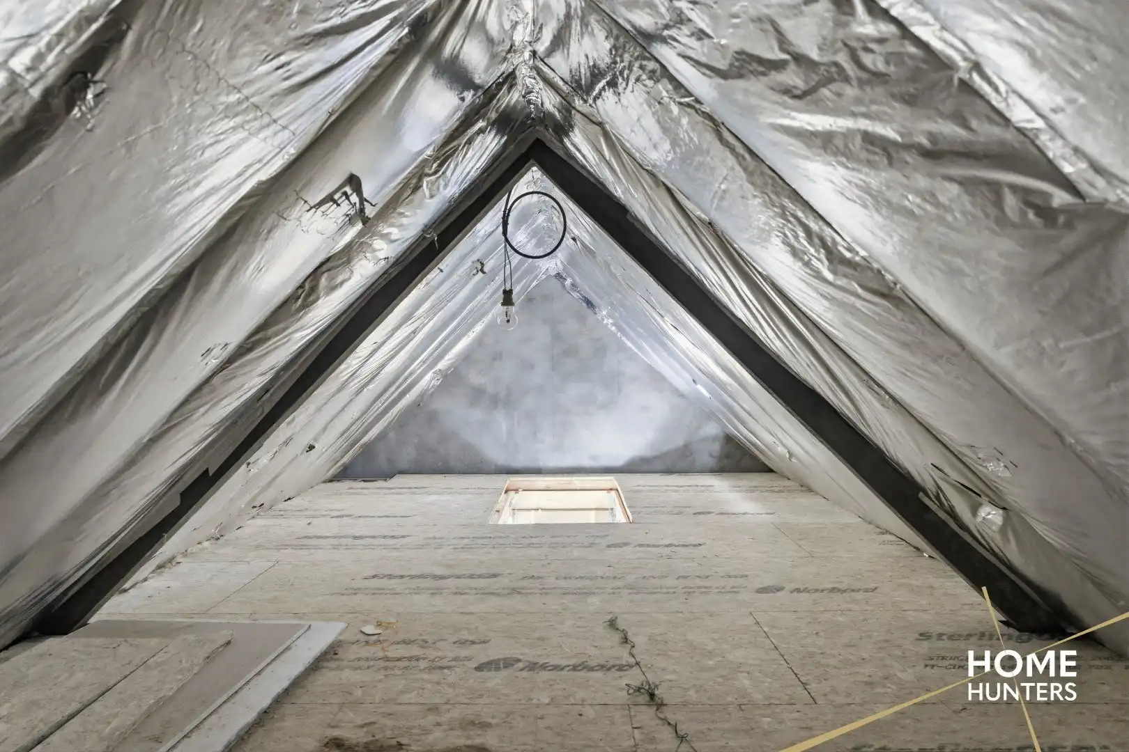 Instapklare halfopen woning met garage, tuin en 3 slaapkamers in de dorpskern van Nieuwkerke foto 16