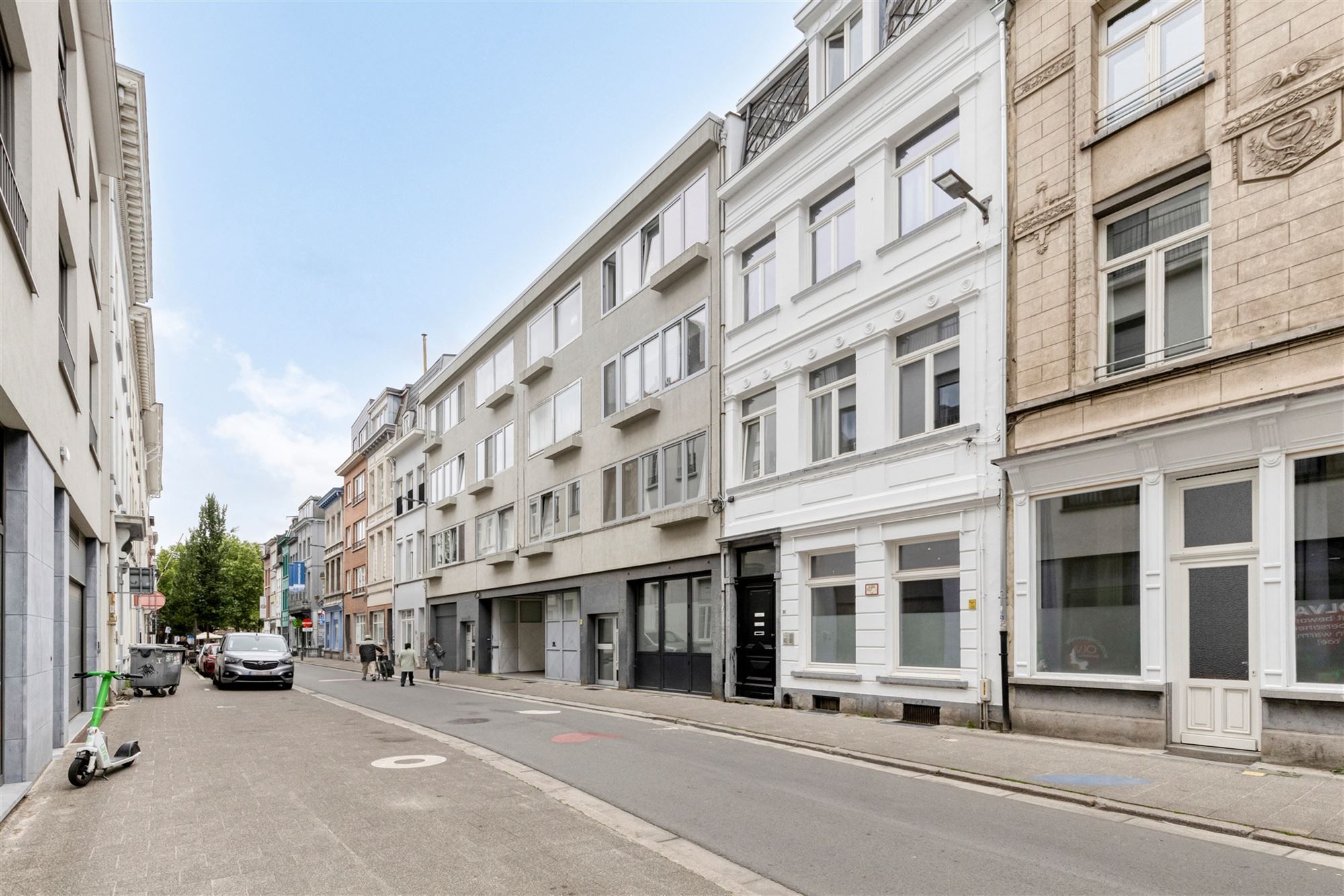 Instapklaar appartement met terras in centrum Antwerpen foto 12
