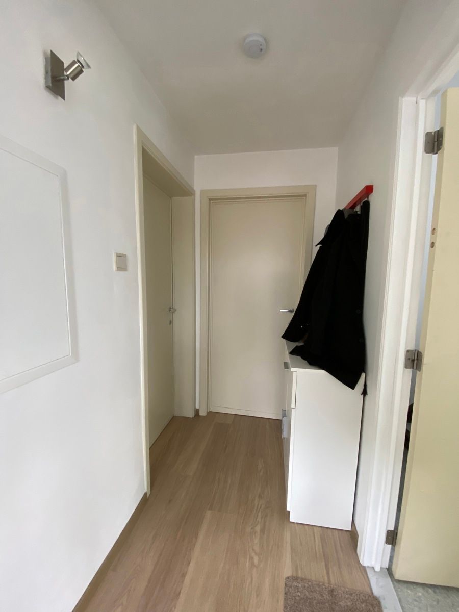 Opbrengsteigendom 2 appartementen en 2 commerciële ruimtes foto 13