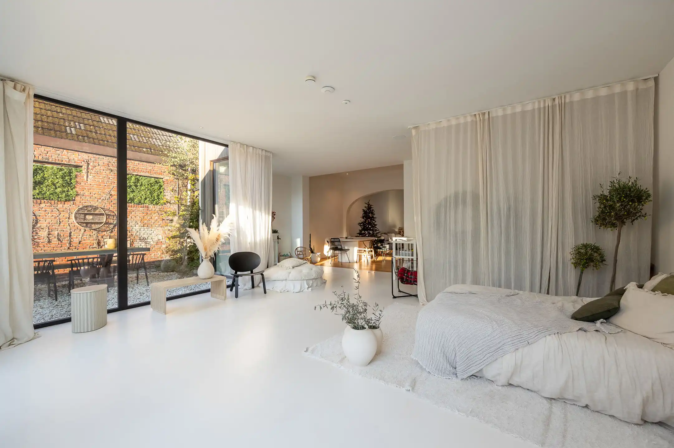 Investeringspand in centrum Sint Antonius mét huurcontract!  foto 2