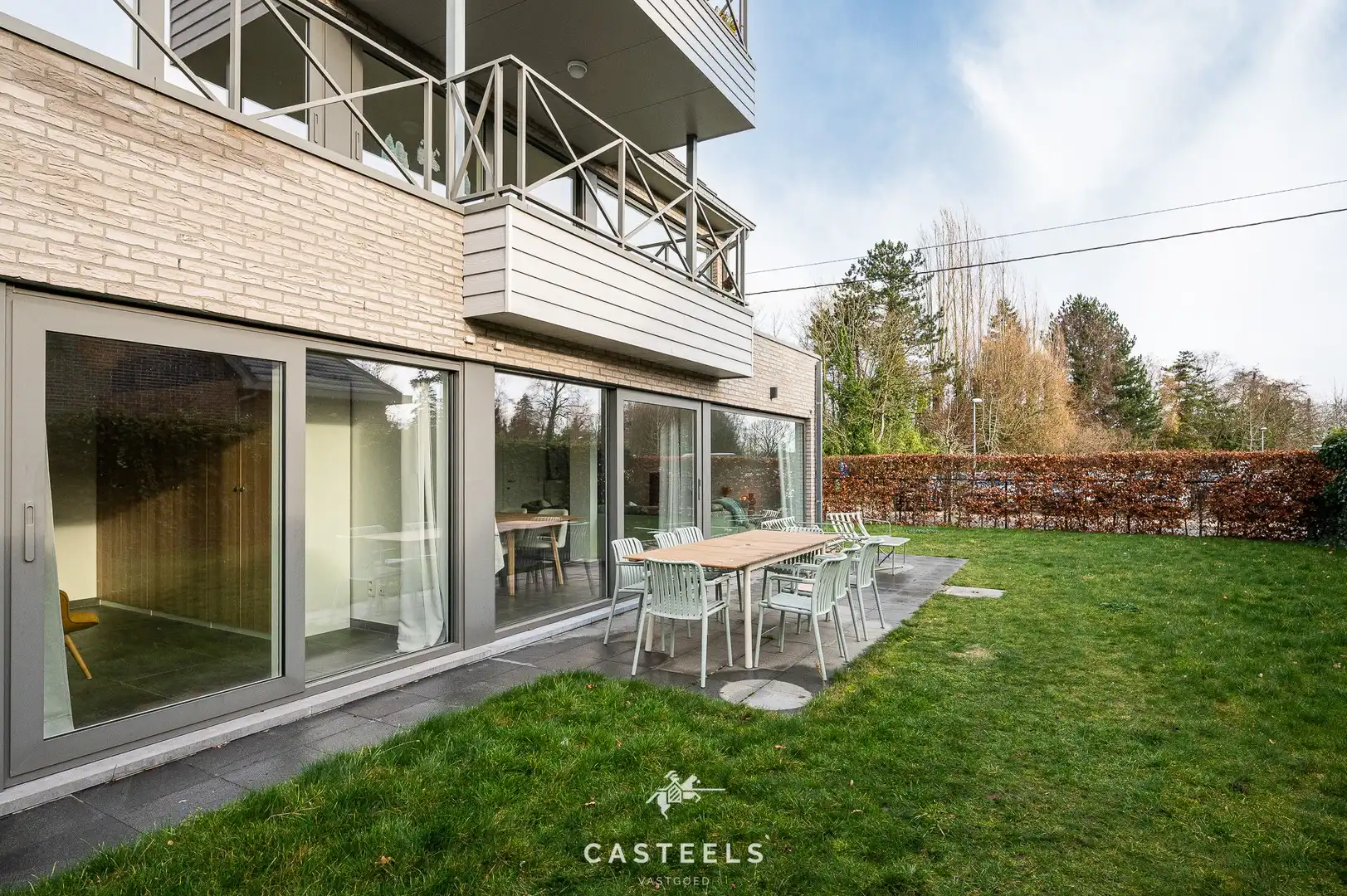 Gelijkvloers appartement met tuin aan het station van De Pinte foto 20