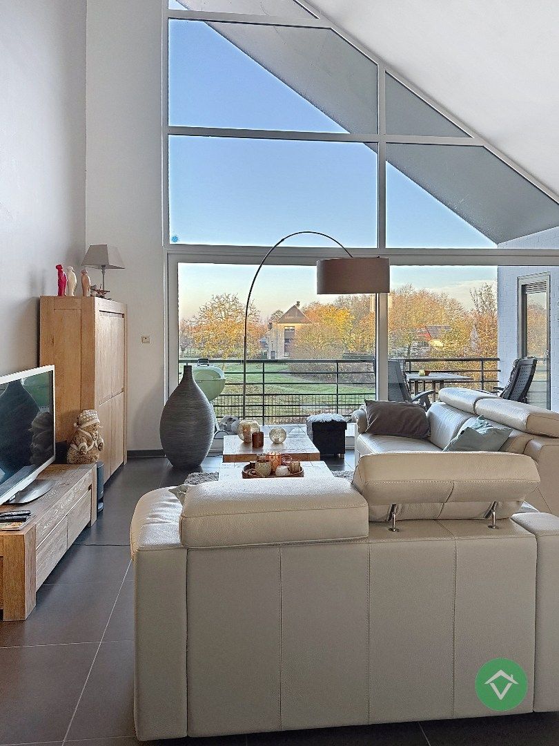 Luxe villa-appartement met dubbele garage en prachtig uitzicht in Koekelare foto 8