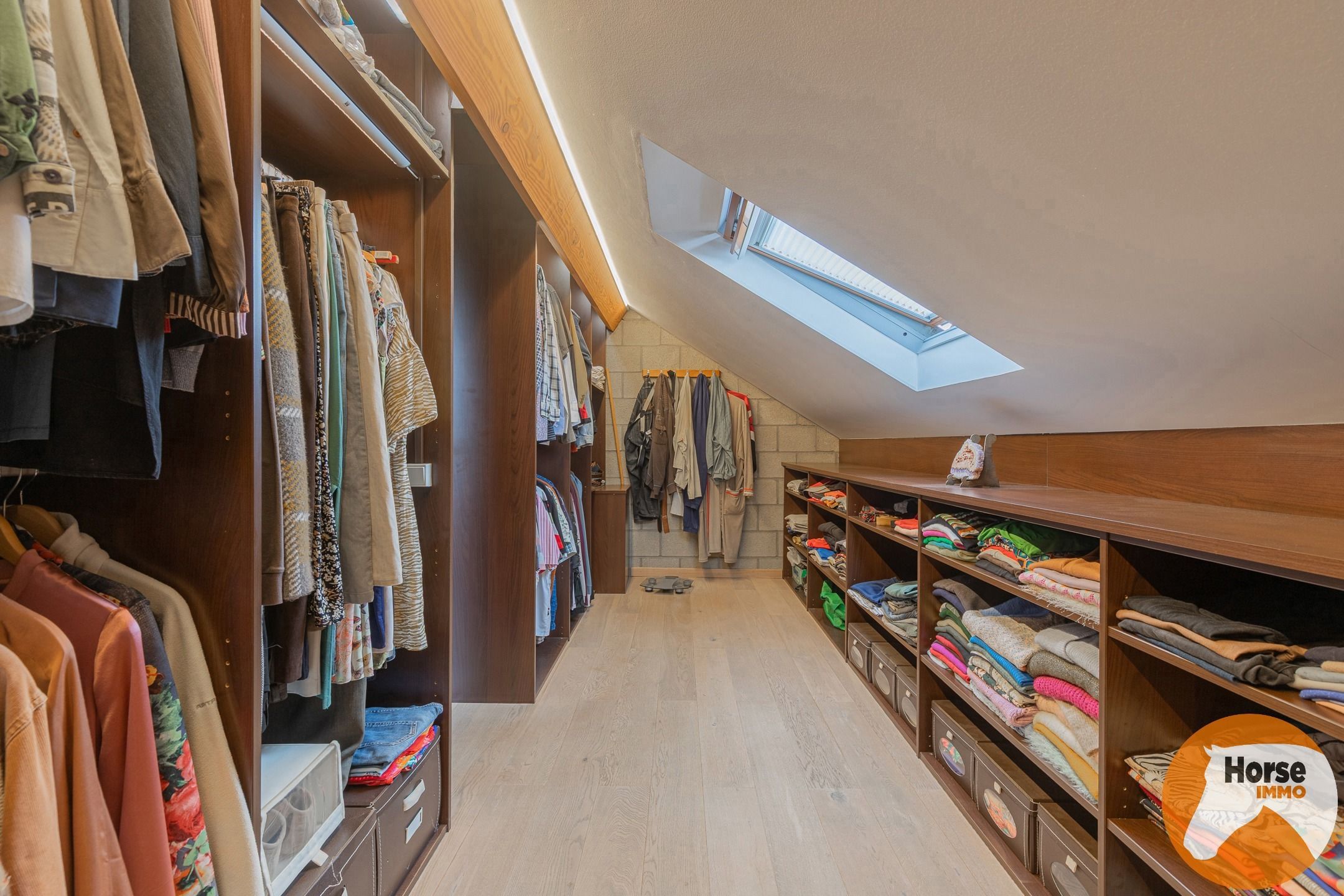 EREMBODEGEM- Ruime gezinswoning met tuin en weide  foto 21