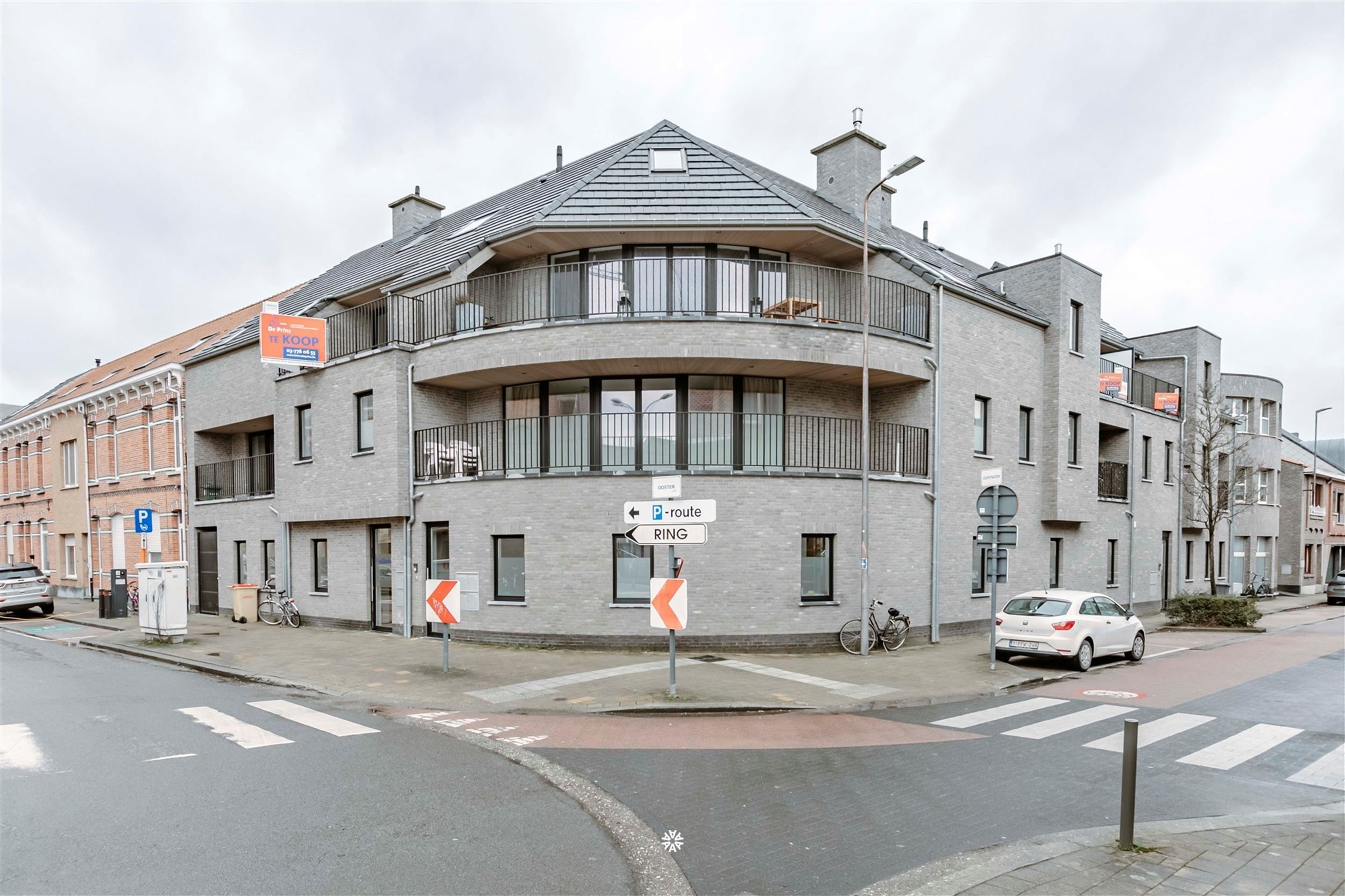 Ruim en energiezuinig nieuwbouwappartement in hartje Sint-Niklaas foto 9