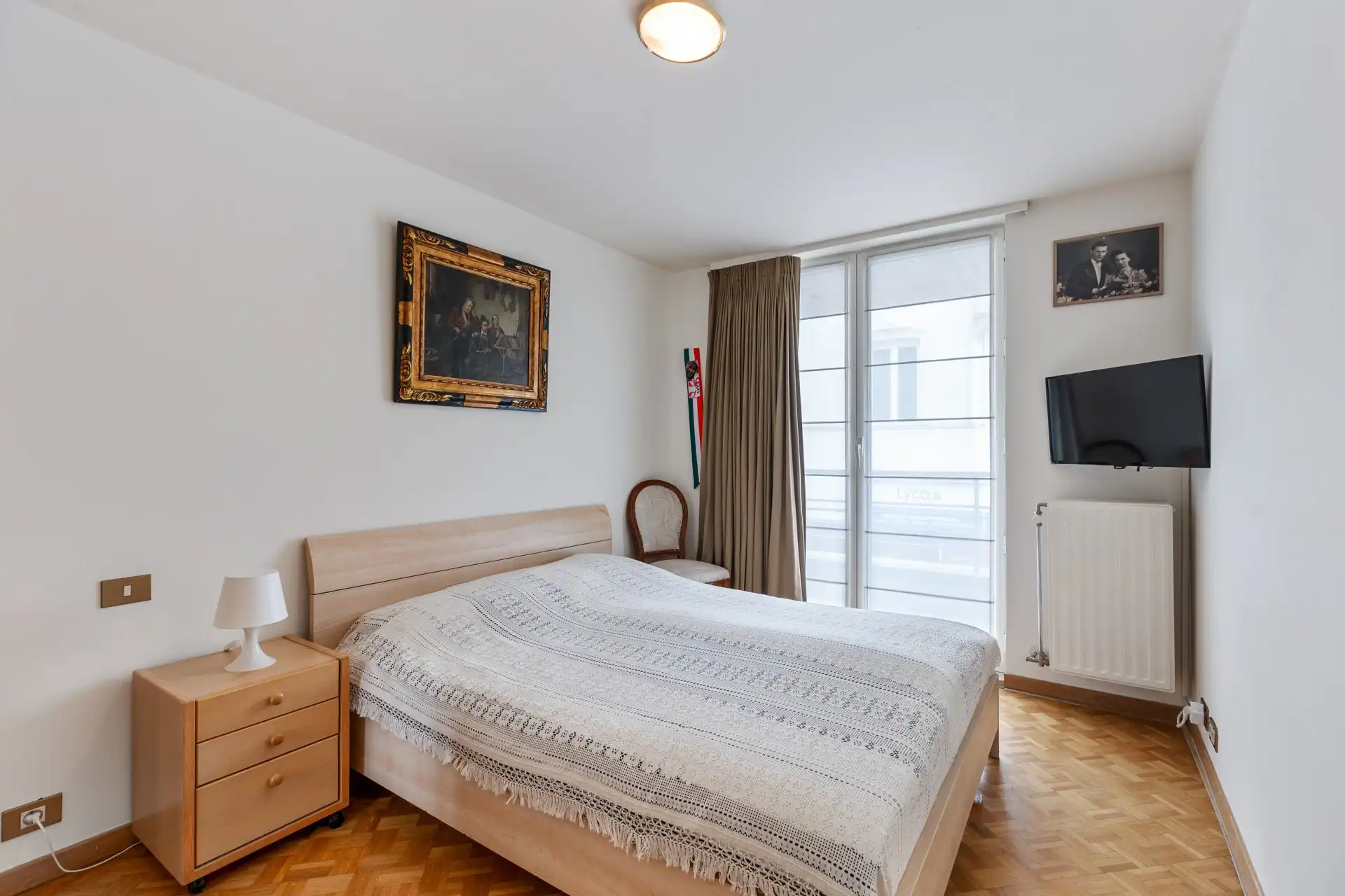 Instapklaar en energiezuinig appartement in hartje Izegem foto 12